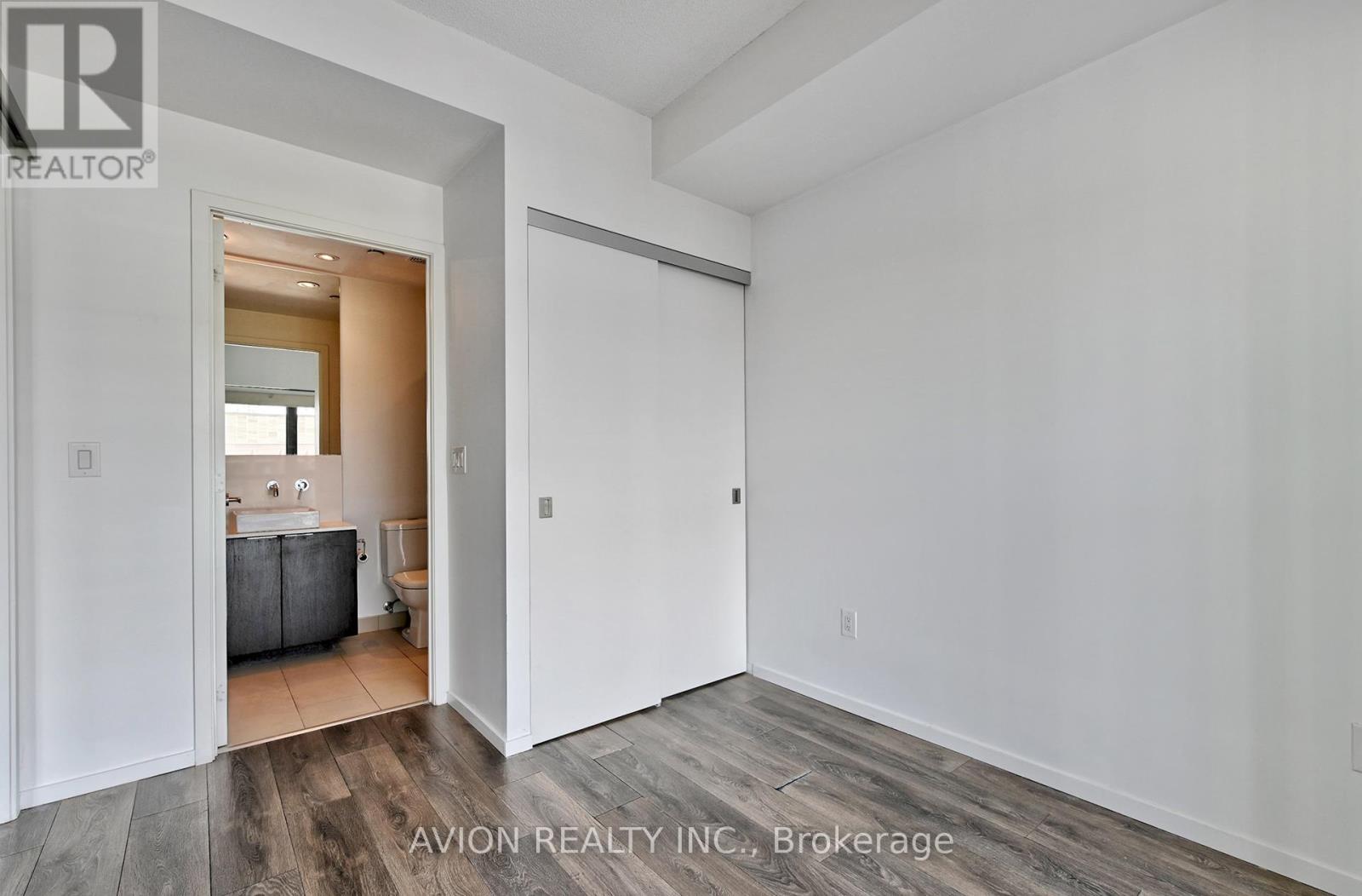 1207 - 159 Dundas Street E, Toronto, Ontario  M5B 0A9 - Photo 18 - C12459411