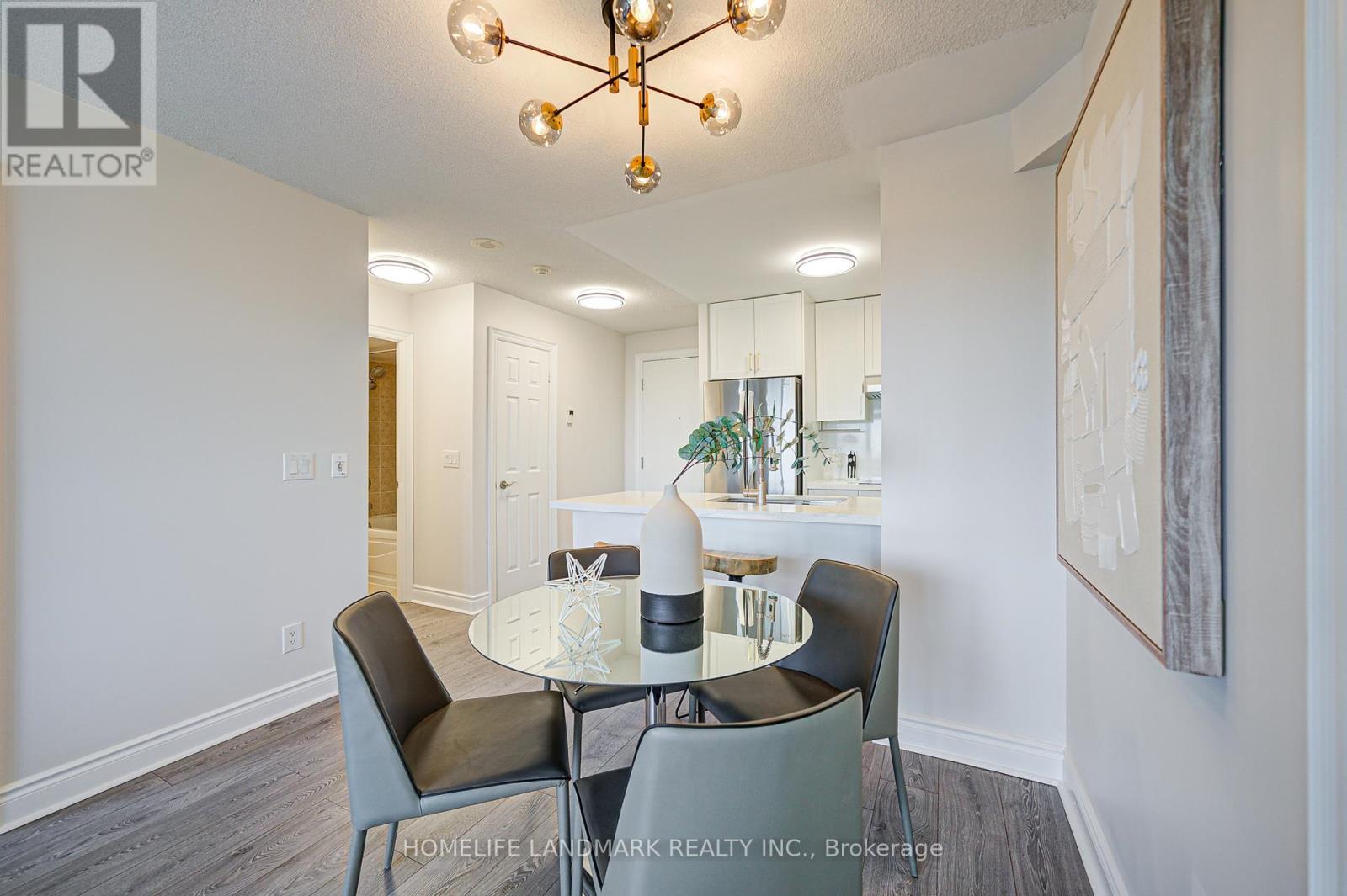 1011 - 15 Greenview Avenue, Toronto, Ontario  M2M 4M7 - Photo 9 - C12459414