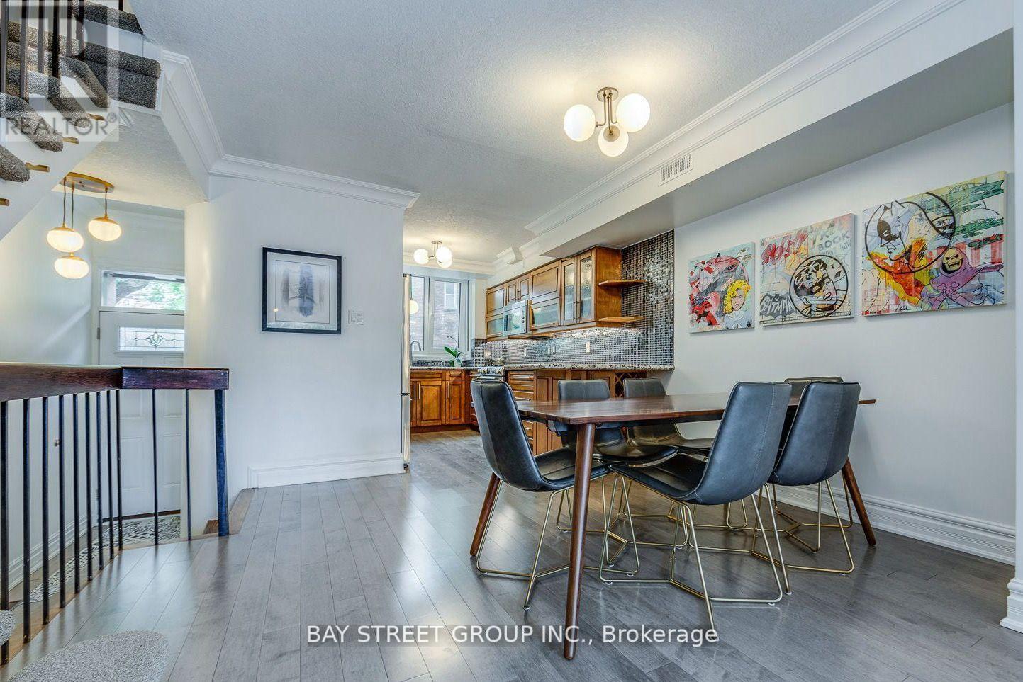 Room 2 - 217 Mutual Street, Toronto, Ontario  M5B 2B4 - Photo 3 - C12459418