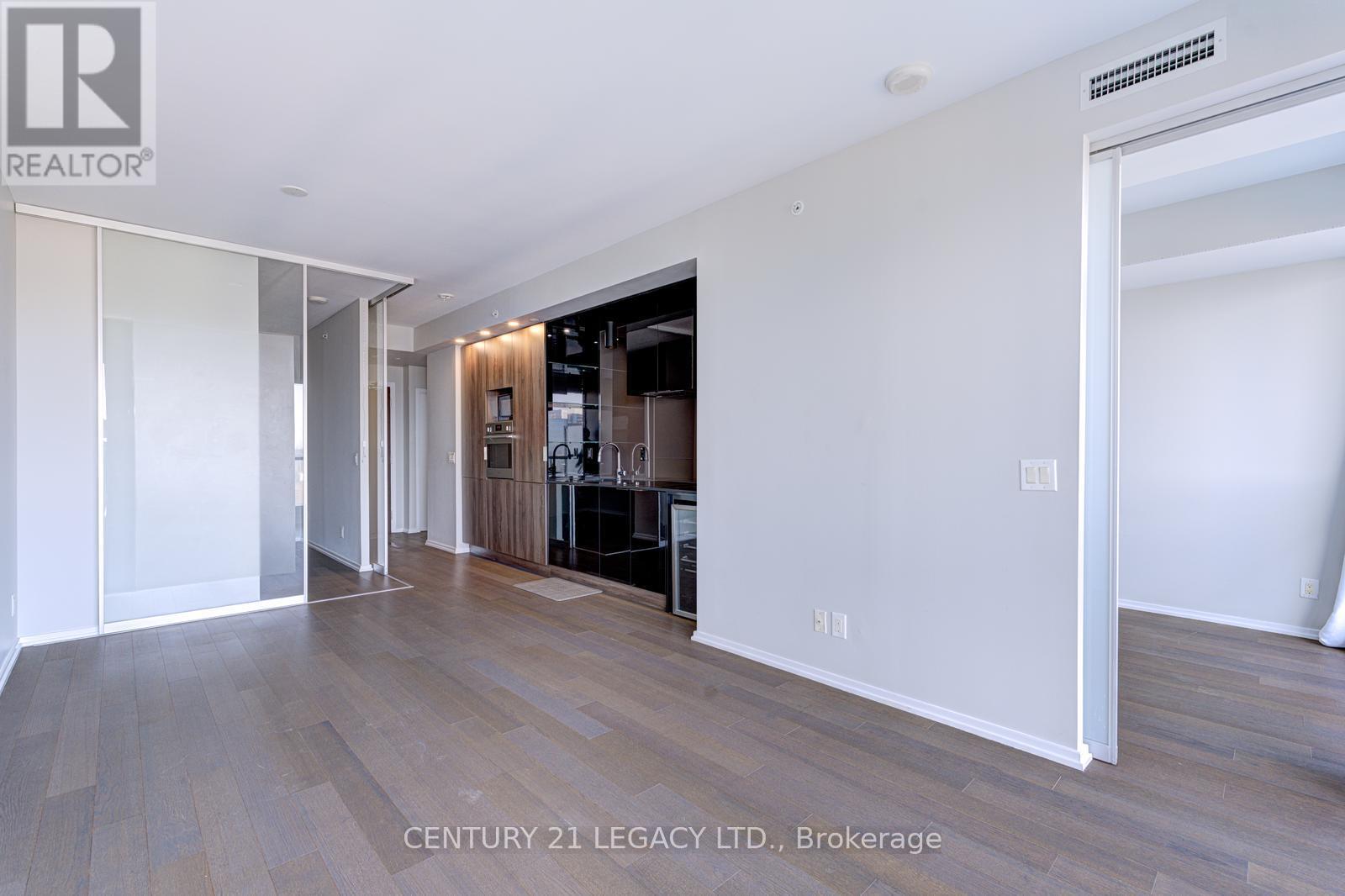 4201 - 70 Temperance Street, Toronto, Ontario  M5H 0B1 - Photo 13 - C12459422