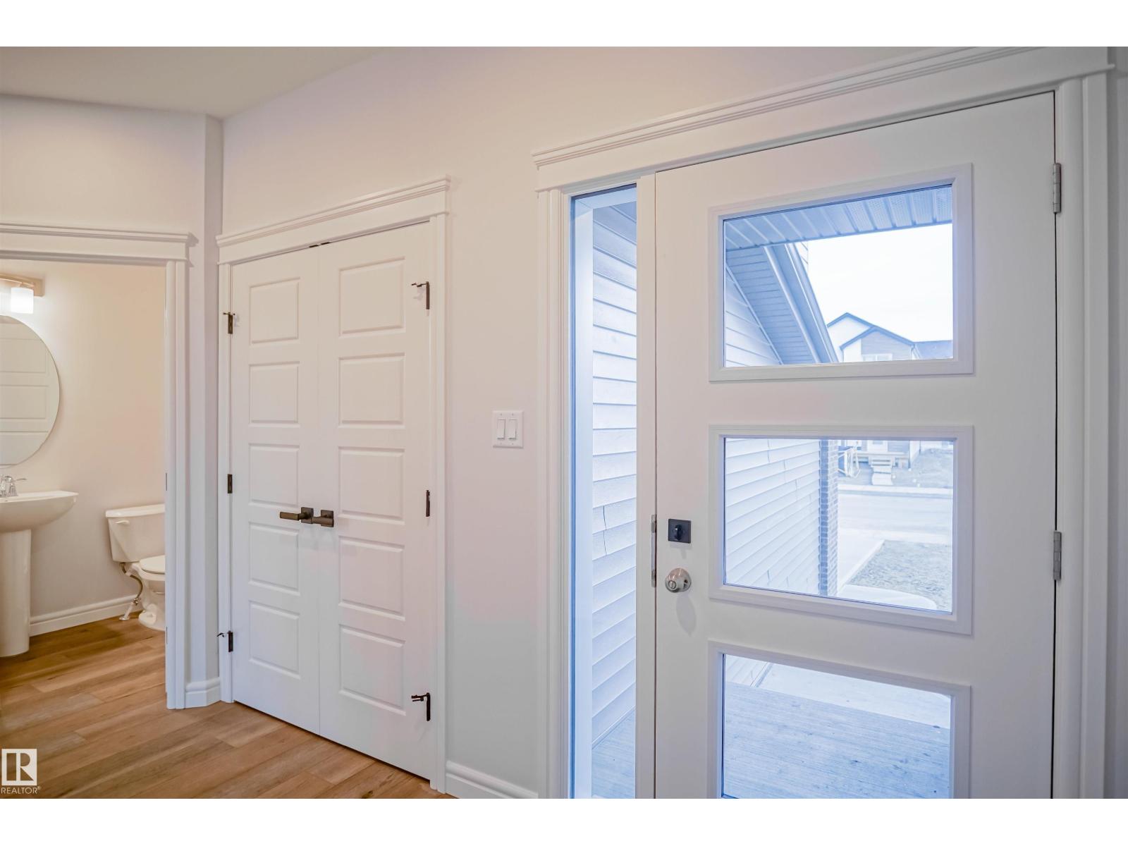 1535 11 Av Nw, Edmonton, Alberta  T6T 2N5 - Photo 3 - E4461950