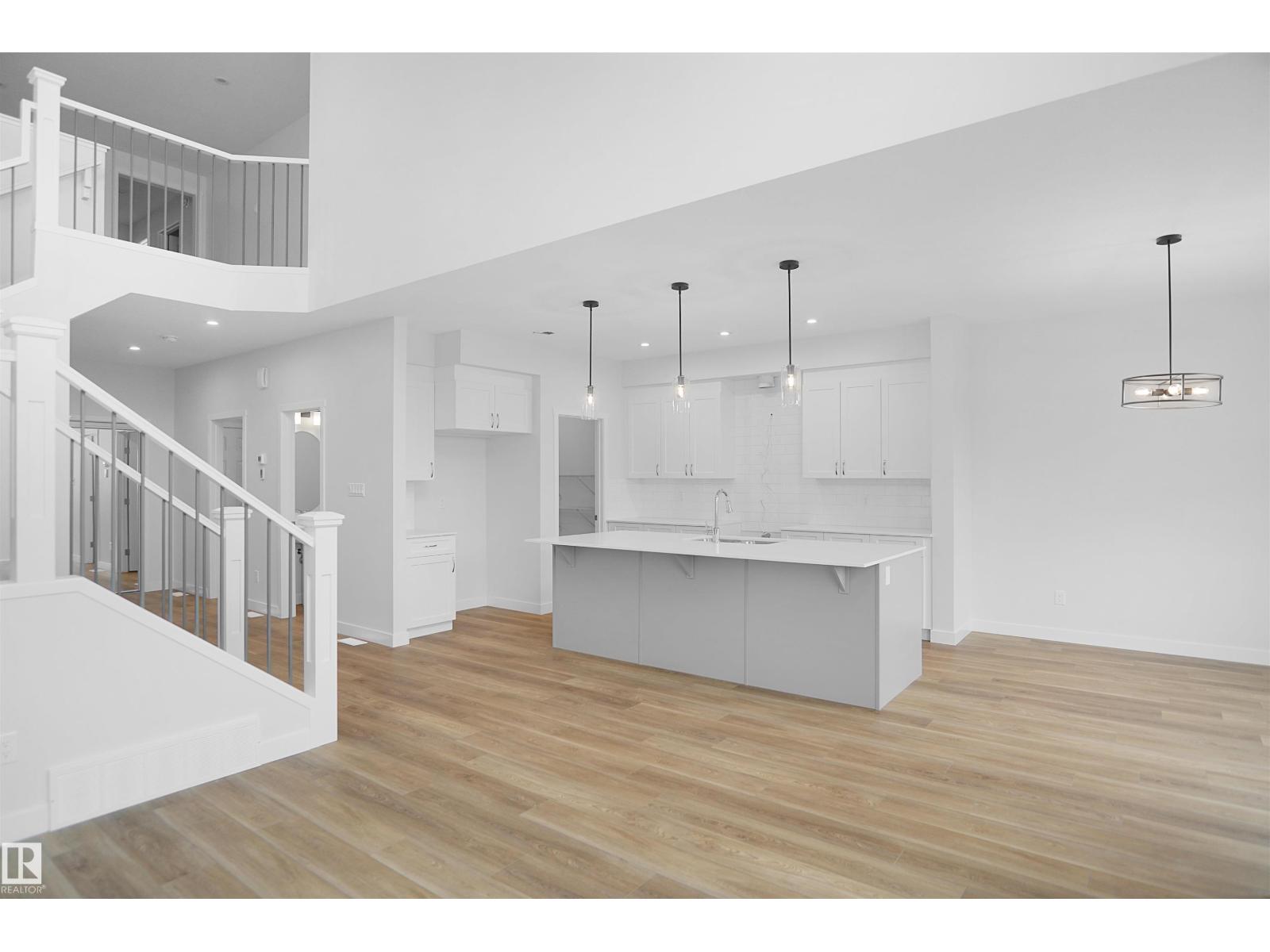 7223 182 Av Nw, Edmonton, Alberta  T5Z 0V6 - Photo 6 - E4461948