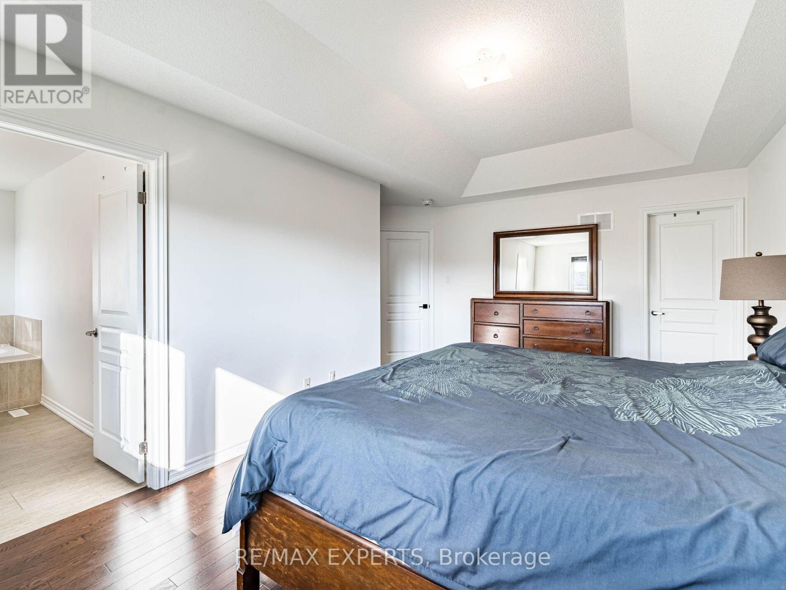 46 Jackson Drive, New Tecumseth, Ontario  L0G 1W0 - Photo 23 - N12459420
