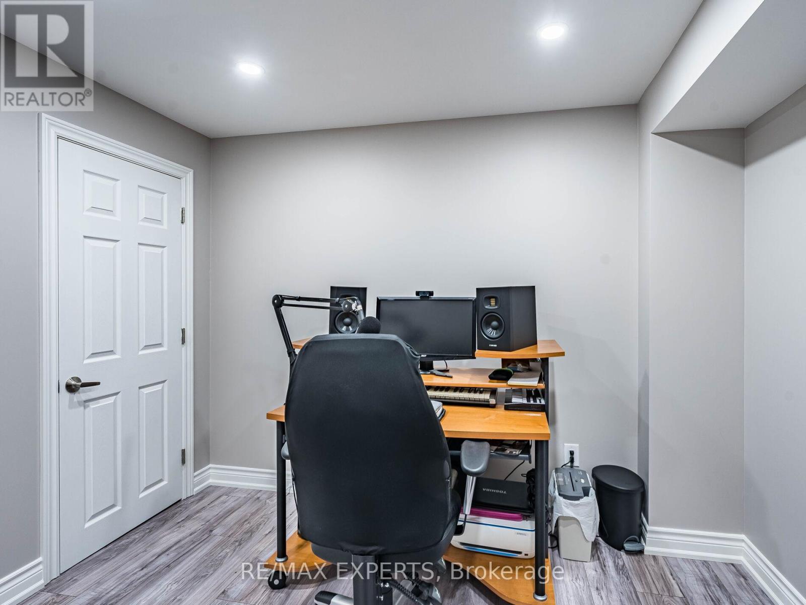 46 Jackson Drive, New Tecumseth, Ontario  L0G 1W0 - Photo 37 - N12459420