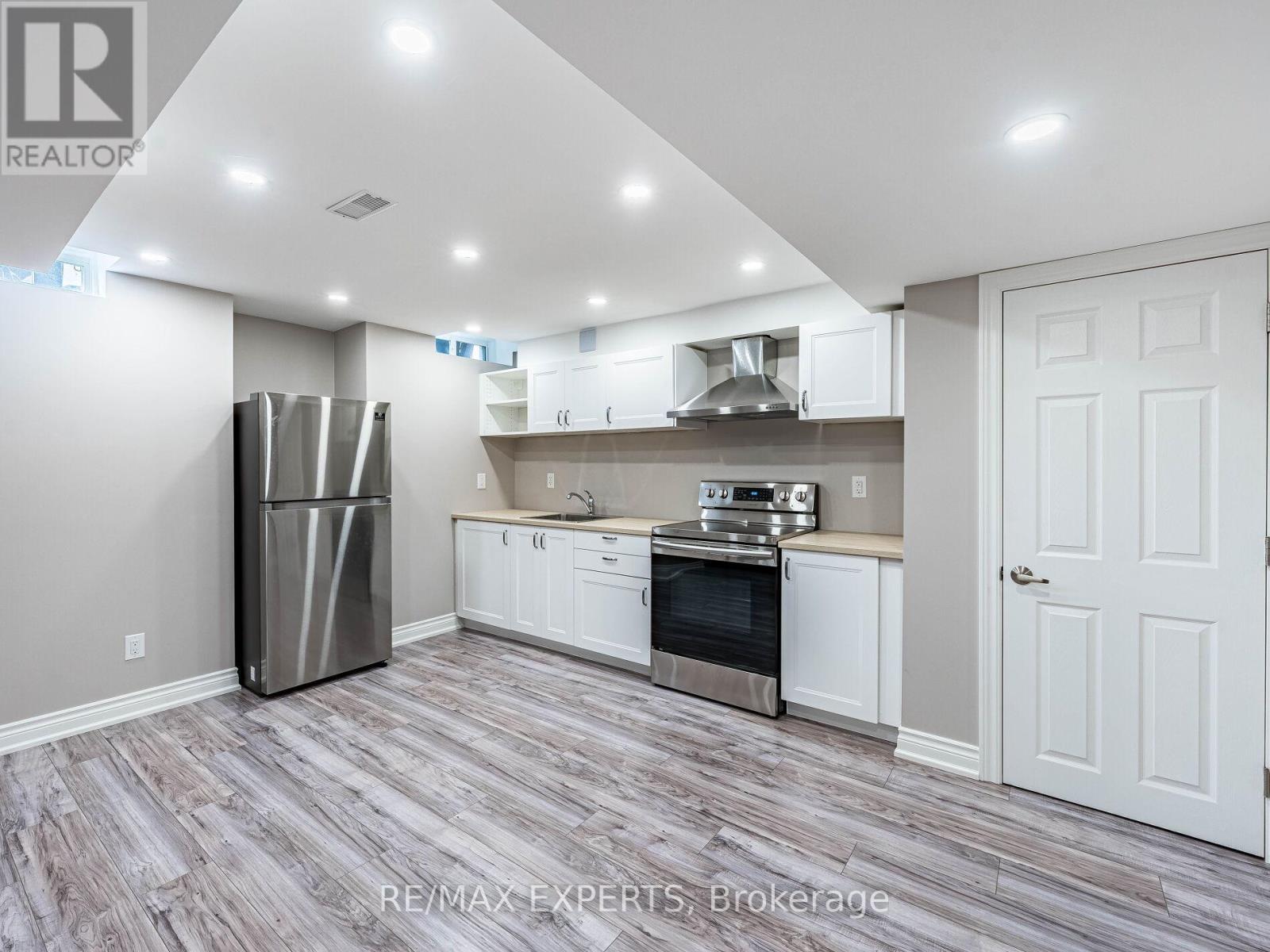 46 Jackson Drive, New Tecumseth, Ontario  L0G 1W0 - Photo 42 - N12459420