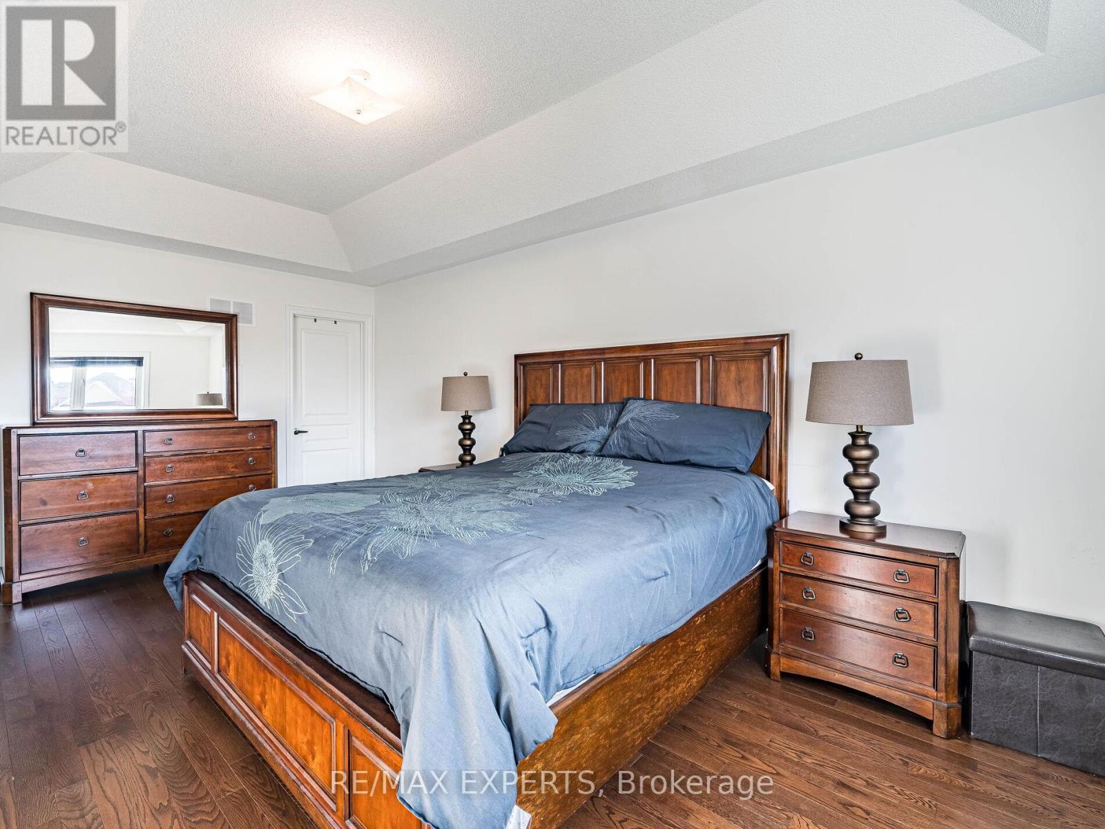 46 Jackson Drive, New Tecumseth, Ontario  L0G 1W0 - Photo 22 - N12459421