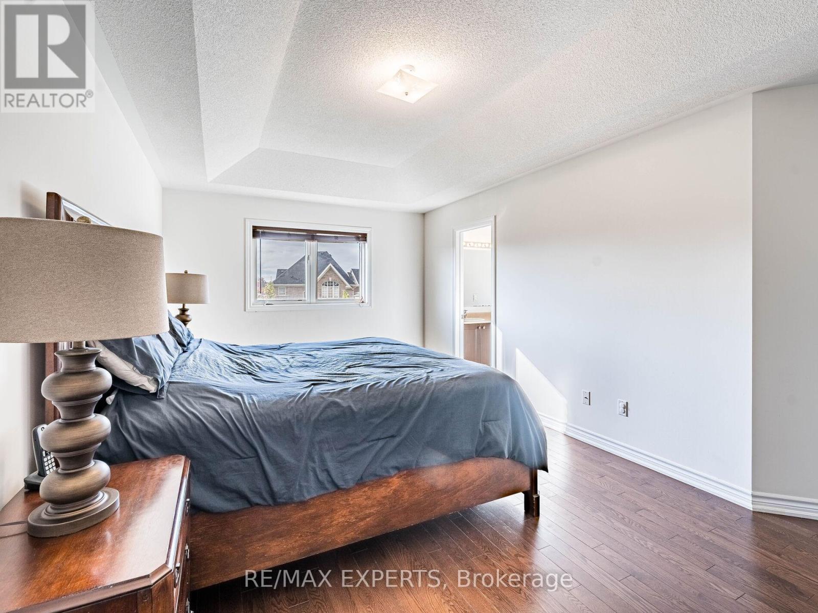 46 Jackson Drive, New Tecumseth, Ontario  L0G 1W0 - Photo 24 - N12459421