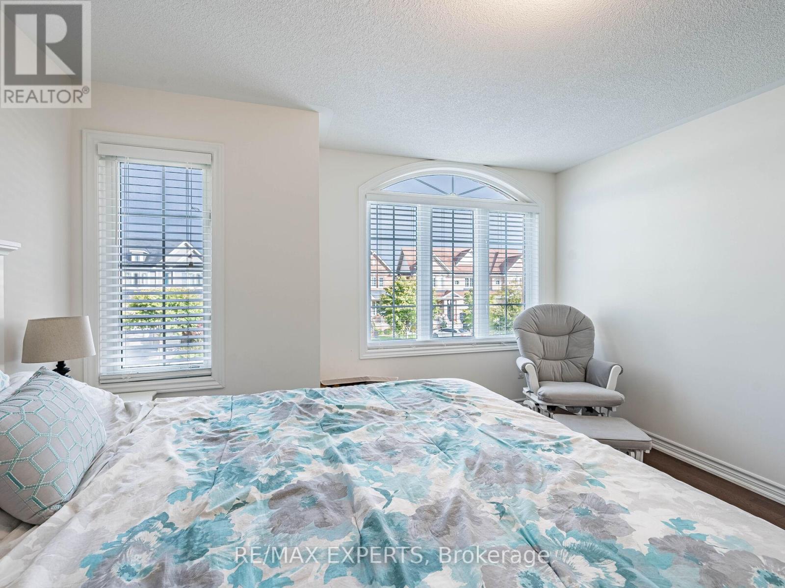 46 Jackson Drive, New Tecumseth, Ontario  L0G 1W0 - Photo 33 - N12459421