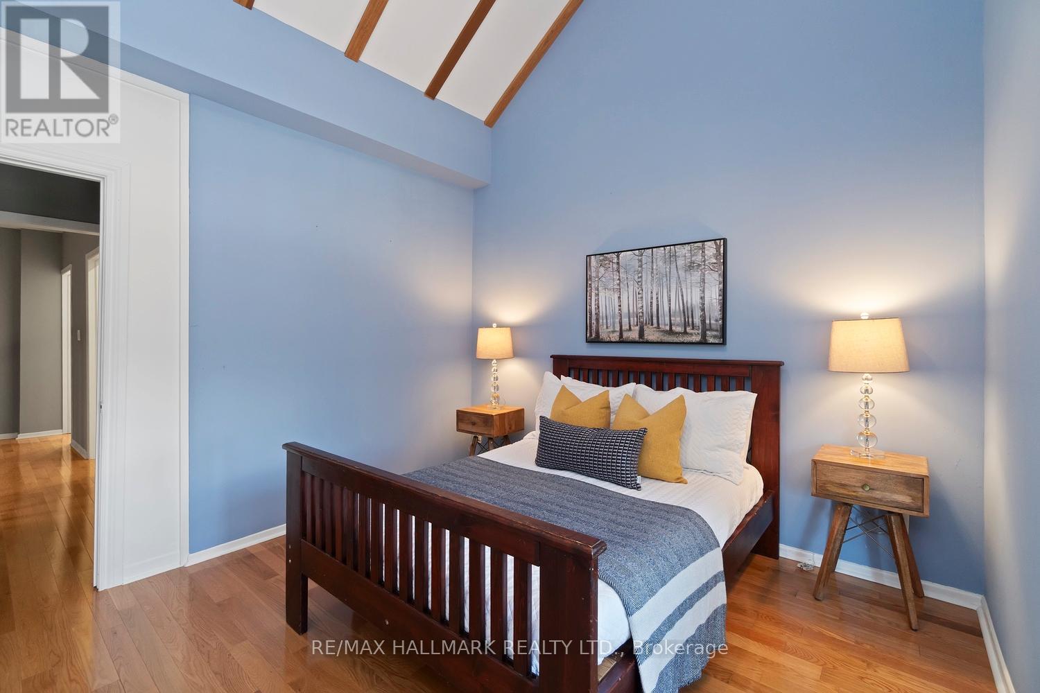 646 Beresford Avenue, Toronto, Ontario  M6S 3C3 - Photo 22 - W12459412