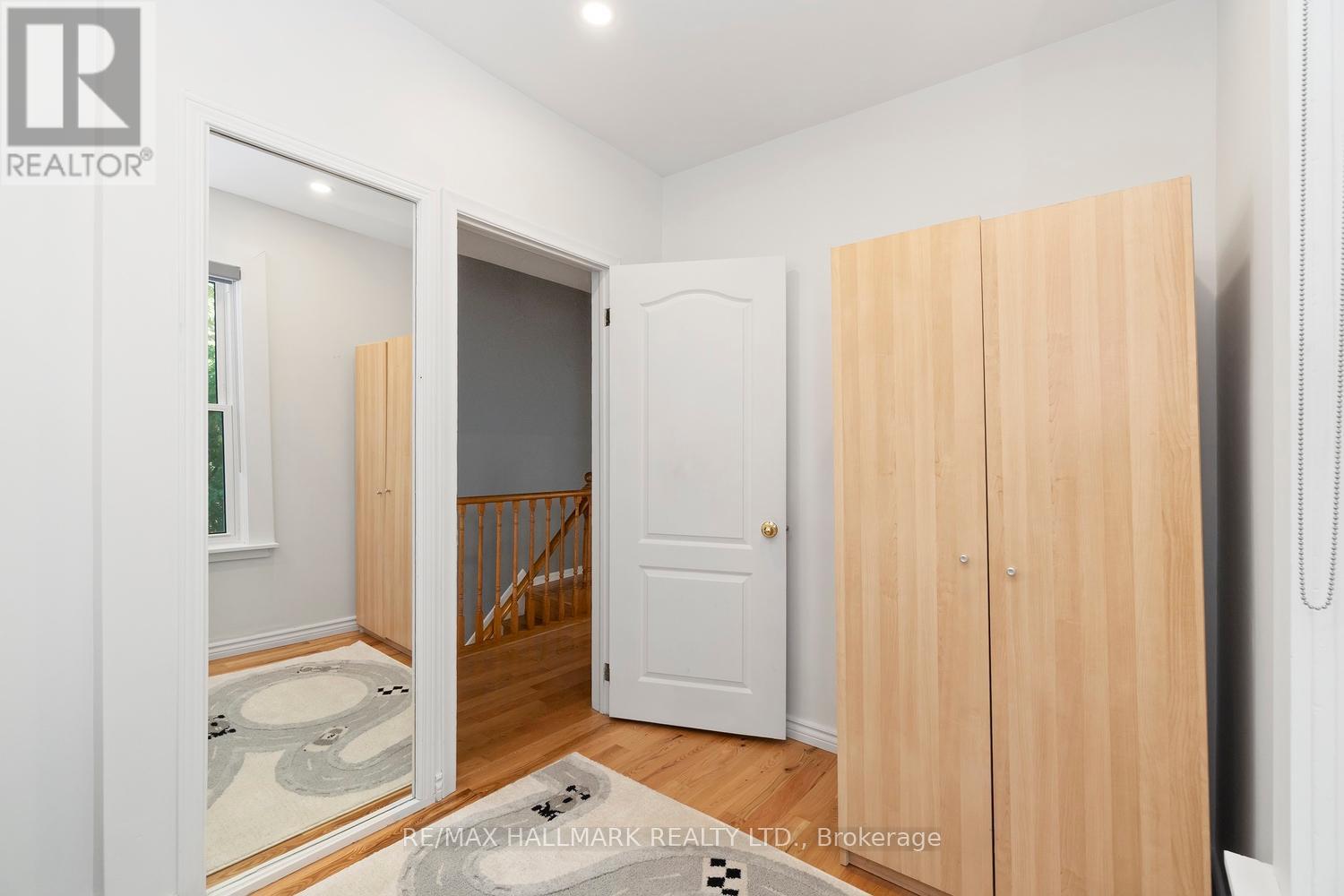 646 Beresford Avenue, Toronto, Ontario  M6S 3C3 - Photo 24 - W12459412