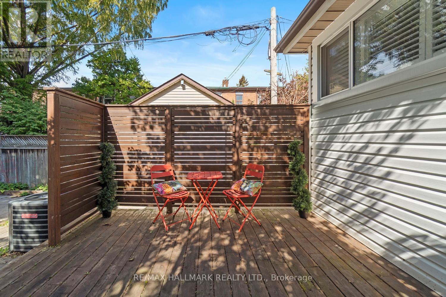 646 Beresford Avenue, Toronto, Ontario  M6S 3C3 - Photo 36 - W12459412