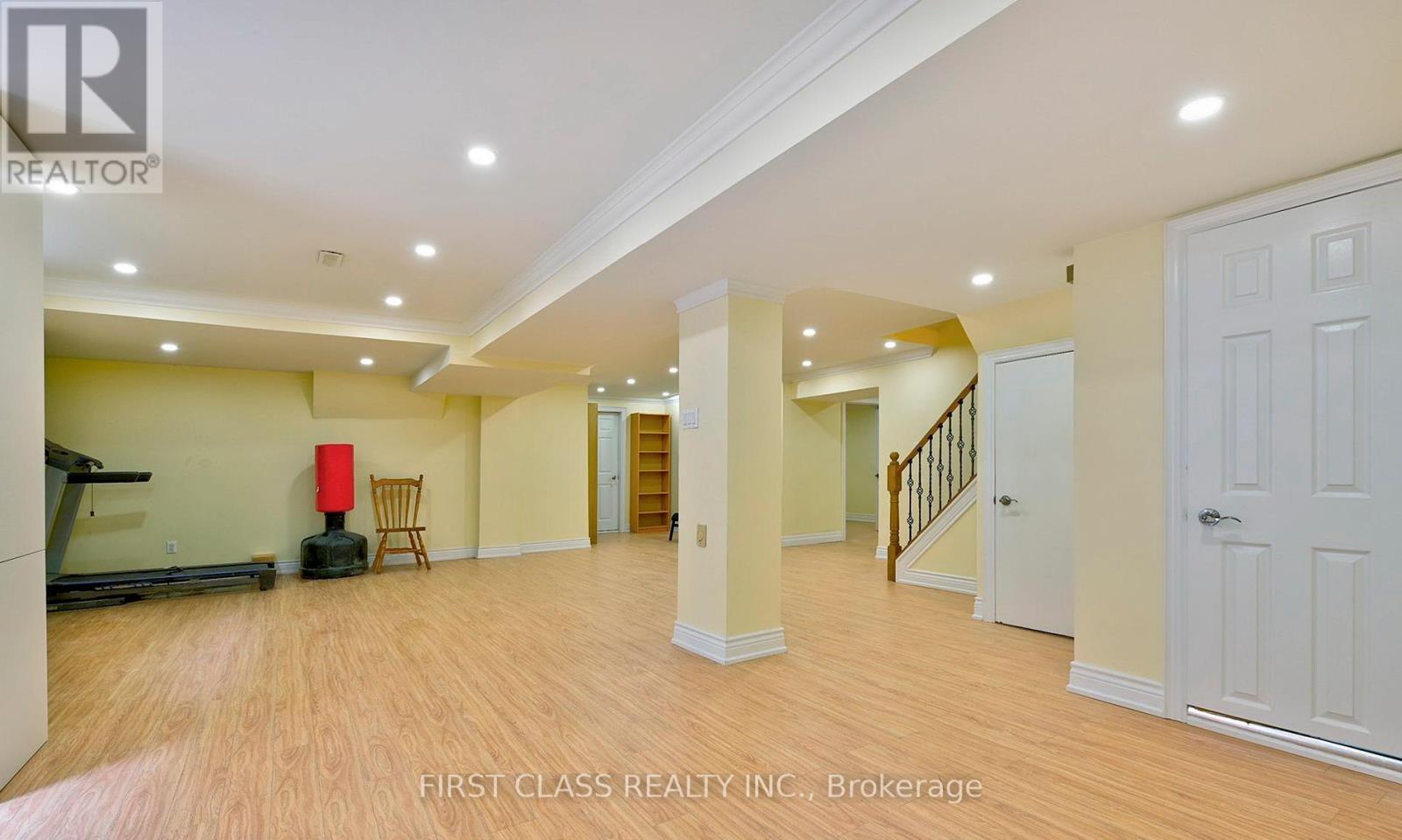 Lower - 1200 Rushbrooke Drive, Oakville, Ontario  L6M 1K9 - Photo 12 - W12459426