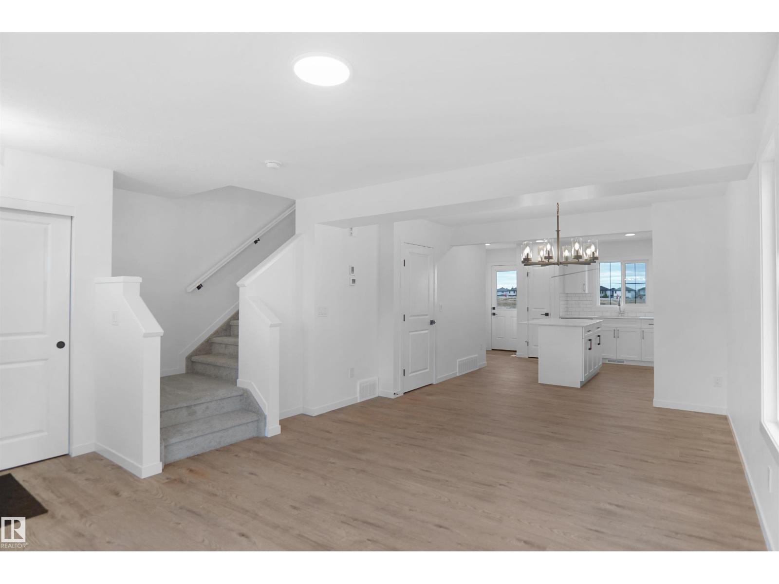 140 Ficus Wy, Fort Saskatchewan, Alberta  T8L 0Z6 - Photo 6 - E4447097