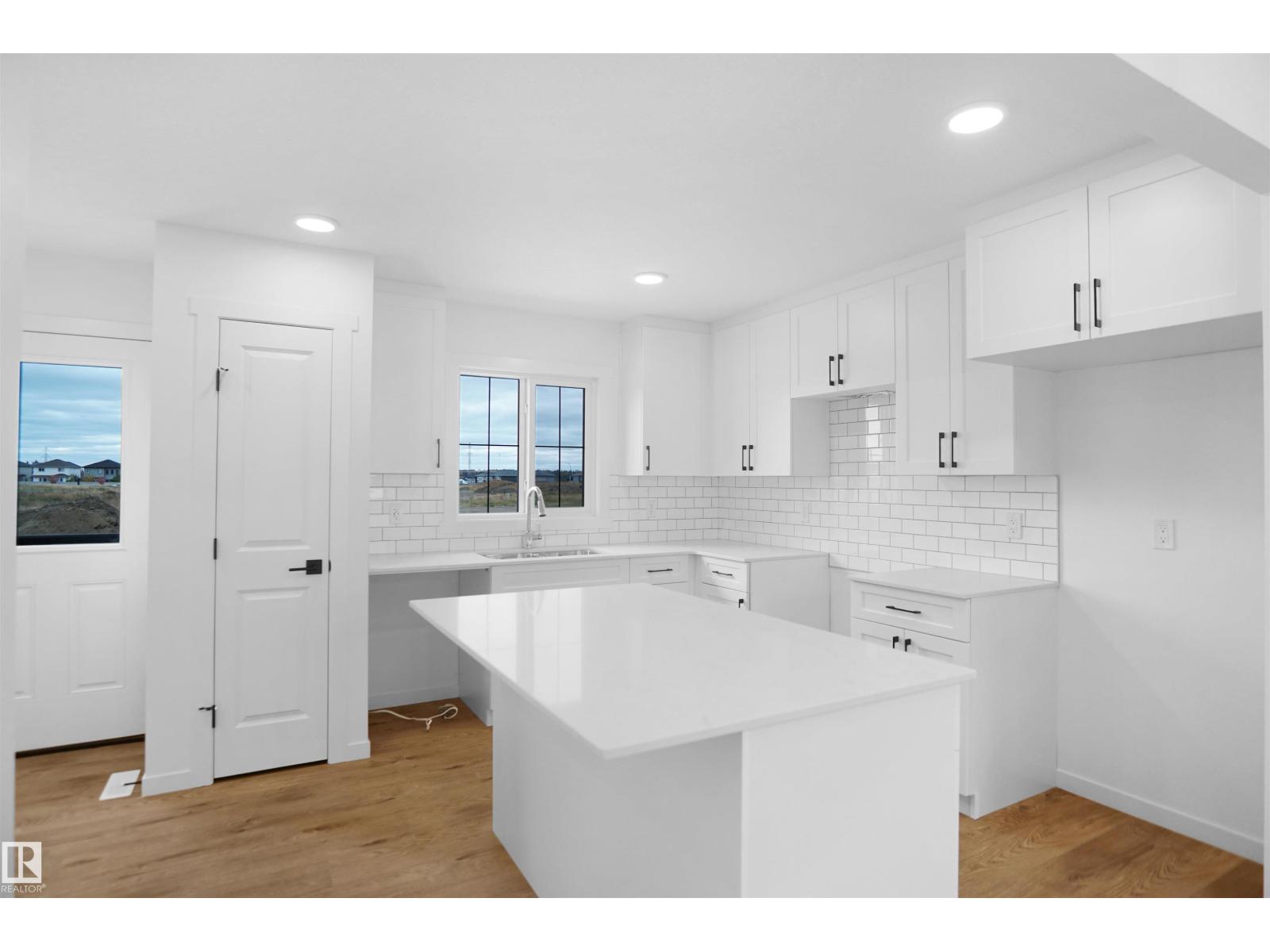 140 Ficus Wy, Fort Saskatchewan, Alberta  T8L 0Z6 - Photo 9 - E4447097