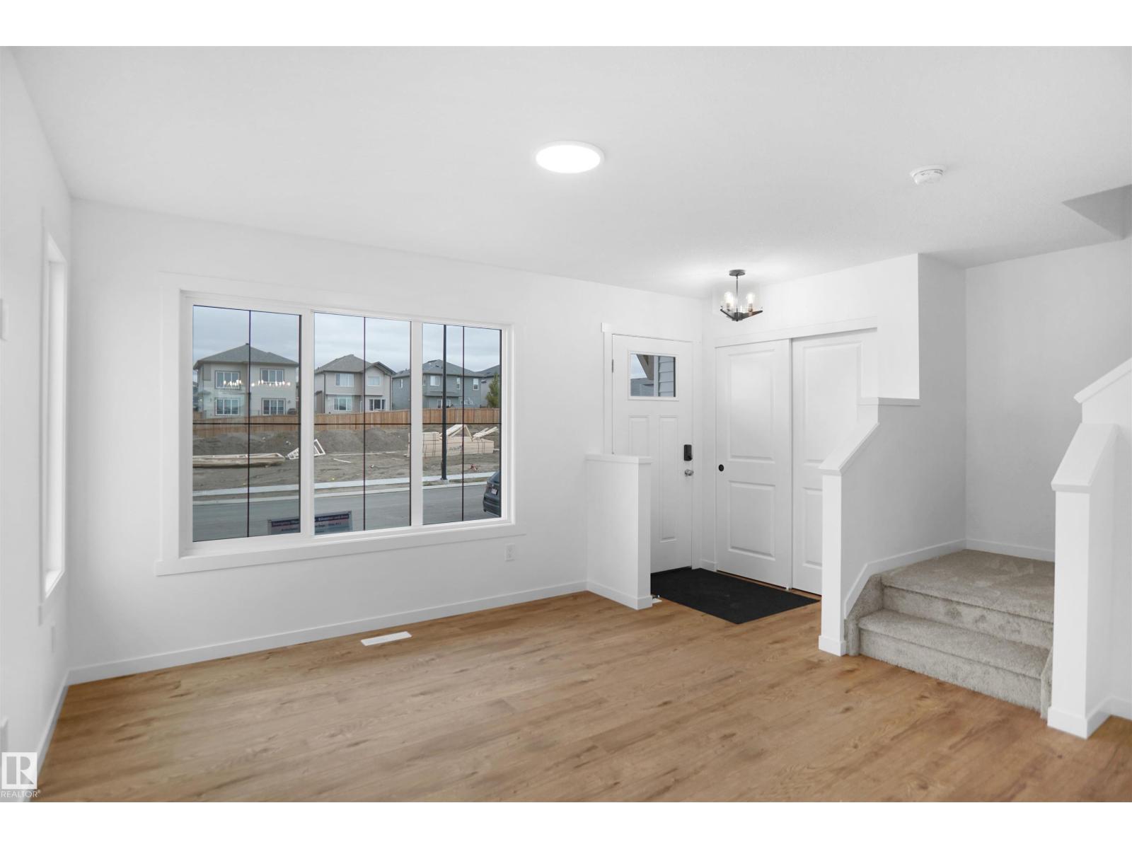 140 Ficus Wy, Fort Saskatchewan, Alberta  T8L 0Z6 - Photo 5 - E4447097