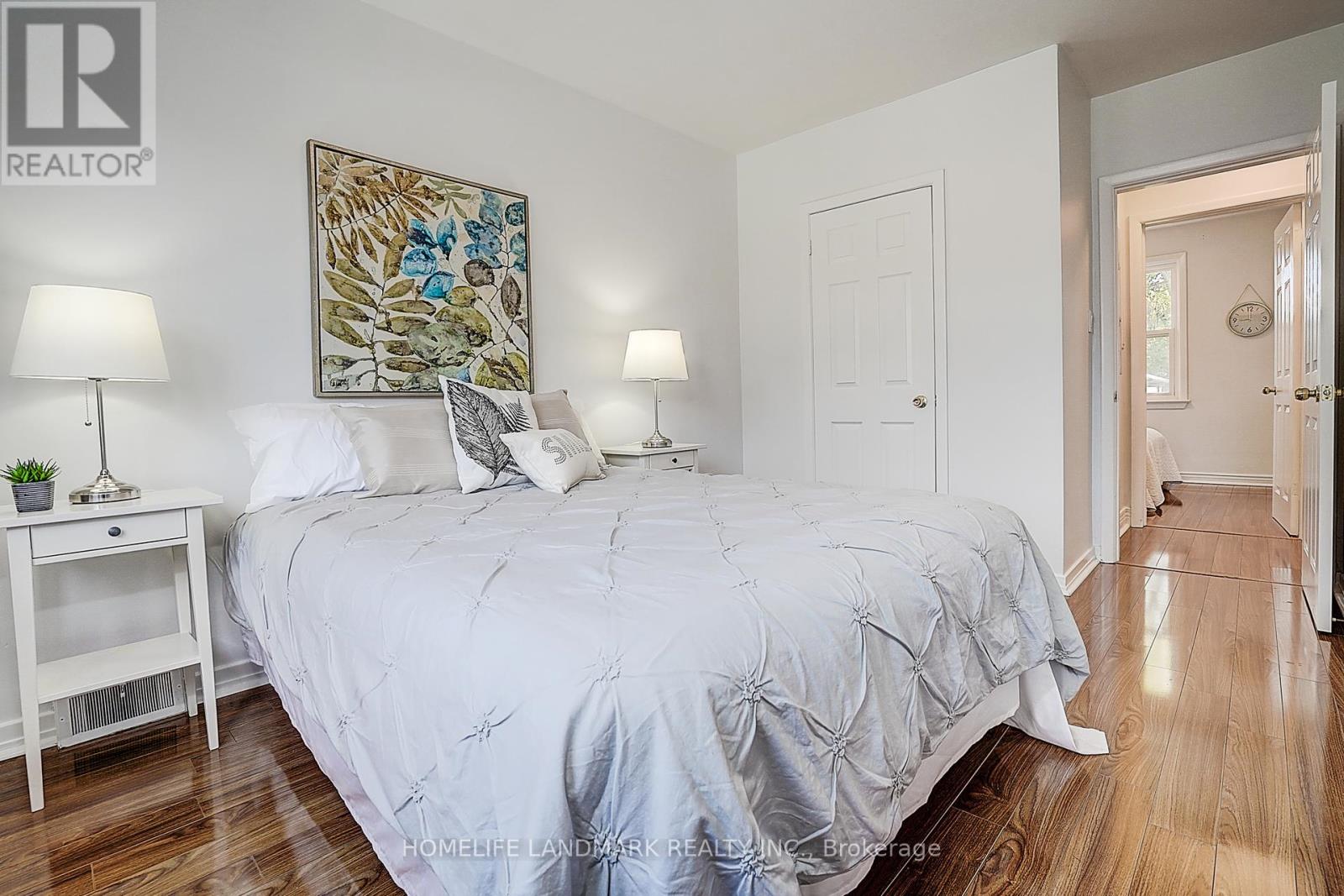 181 Searle Avenue, Toronto, Ontario  M3H 4B5 - Photo 19 - C12459428