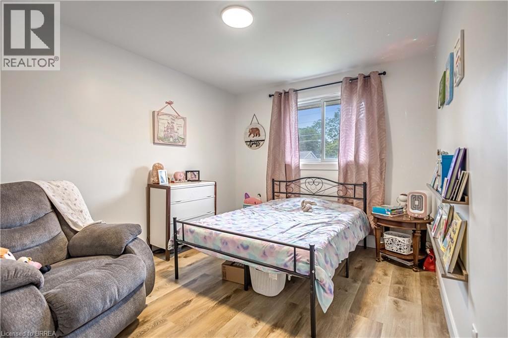 Photo 20 of 41 for 31 Parkview Heights