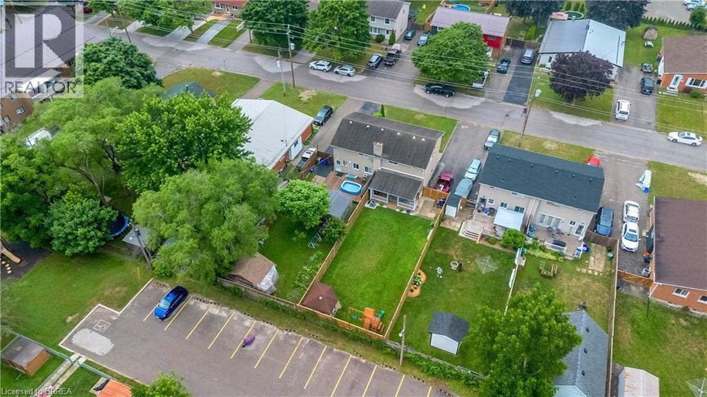 Photo 40 of 41 for 31 Parkview Heights