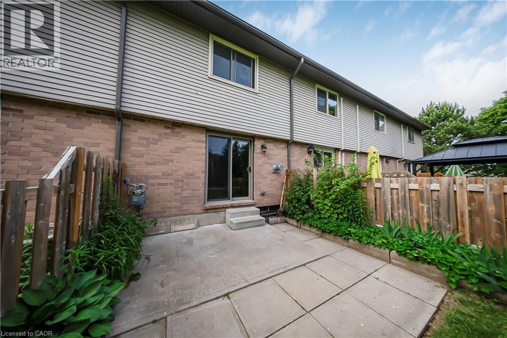 750 Erinbrook Drive Unit# 14, Kitchener, Ontario  N2E 2S7 - Photo 28 - 40753065