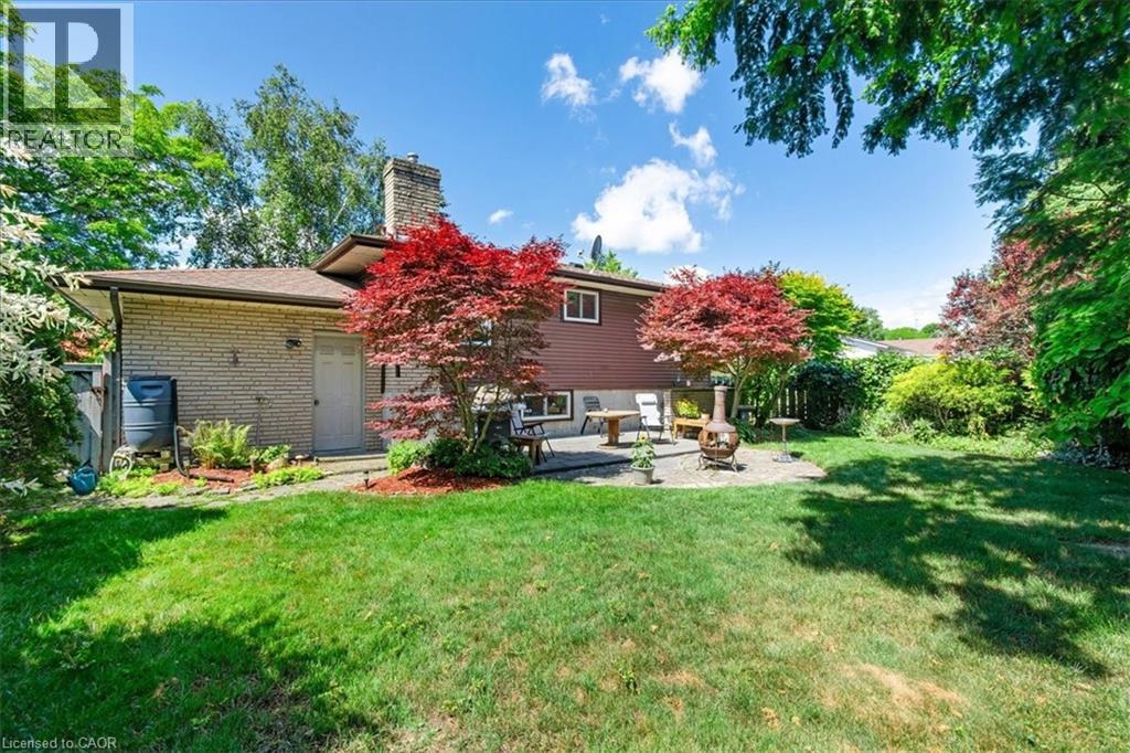 Property at 18 DIXON Drive image 4