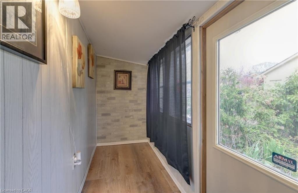 Photo 23 of 40 for 12 Cartwright Street