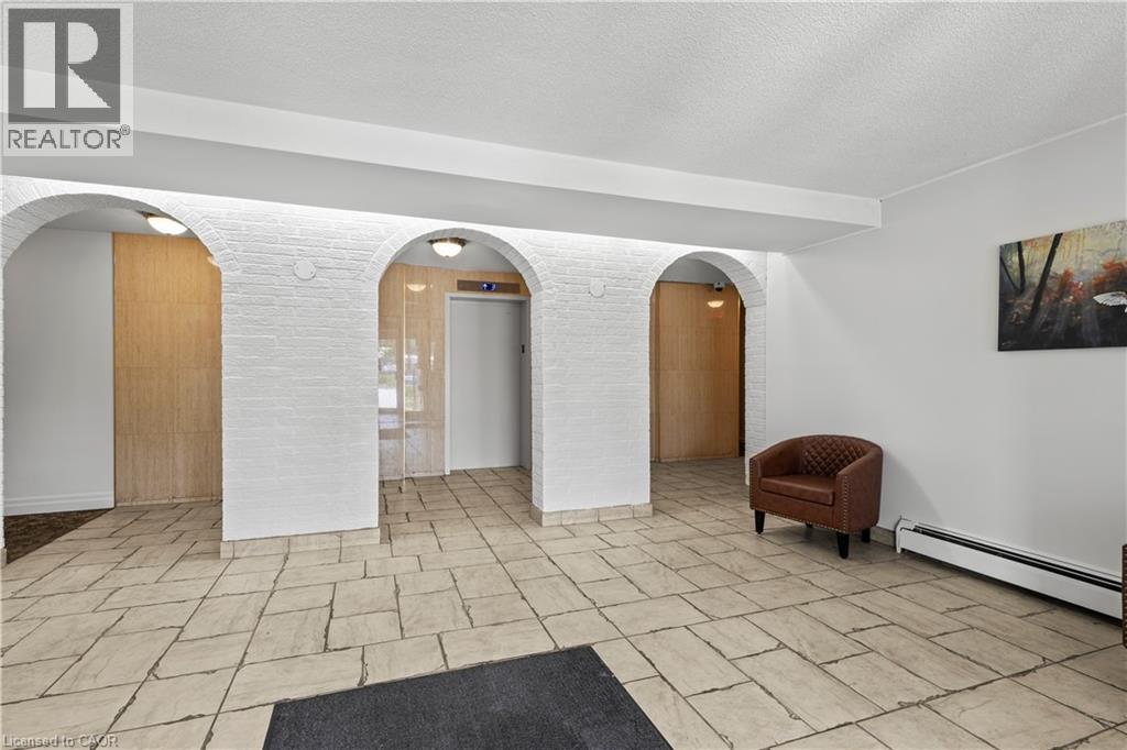 851 Queenston Road Unit# 105, Hamilton, Ontario  L8G 1B4 - Photo 7 - 40744239