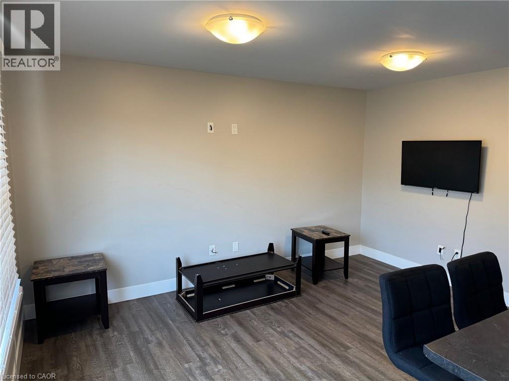 20 Oxford Street W, London, Ontario  N6H 1P9 - Photo 4 - 40778614