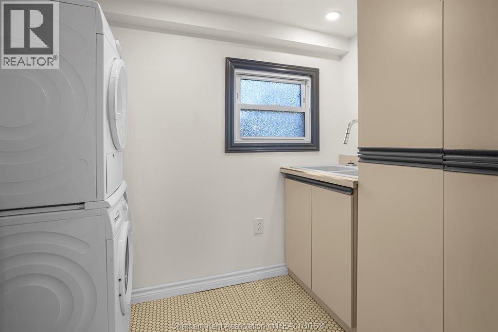 23 Regency Drive, Chatham, Ontario  N7L 4E4 - Photo 11 - 25023314