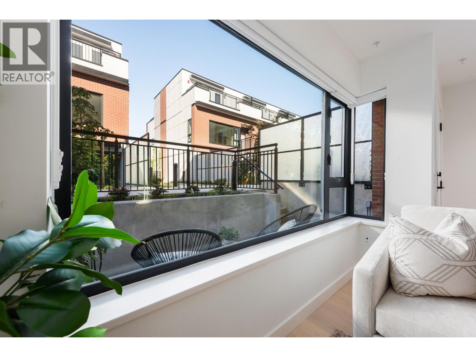 134 473 W 28th Avenue, Vancouver, British Columbia  V5Y 0P2 - Photo 9 - R3035082