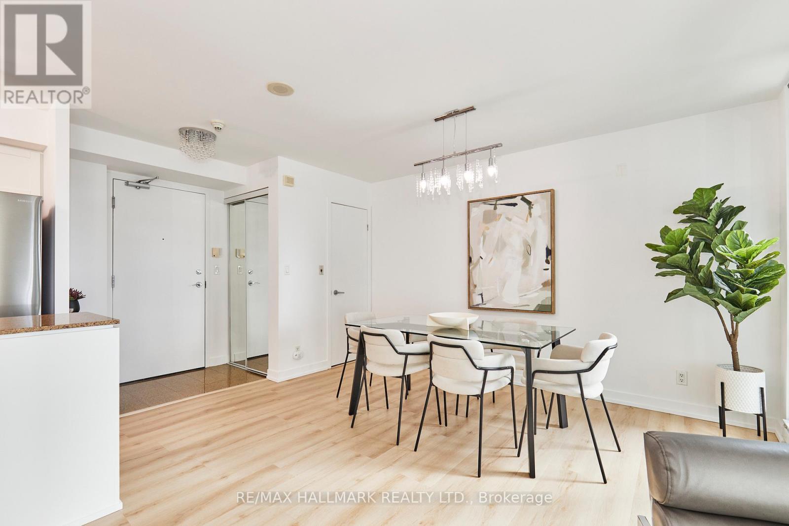 2306 - 81 Navy Wharf Court, Toronto, Ontario  M5V 3S2 - Photo 4 - C12459445
