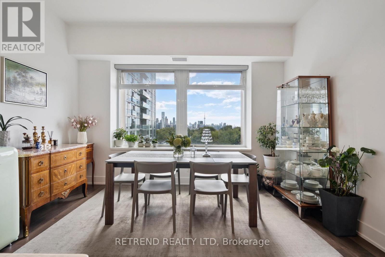 610 - 111 St Clair Avenue W, Toronto, Ontario  M4V 1N5 - Photo 10 - C12459470