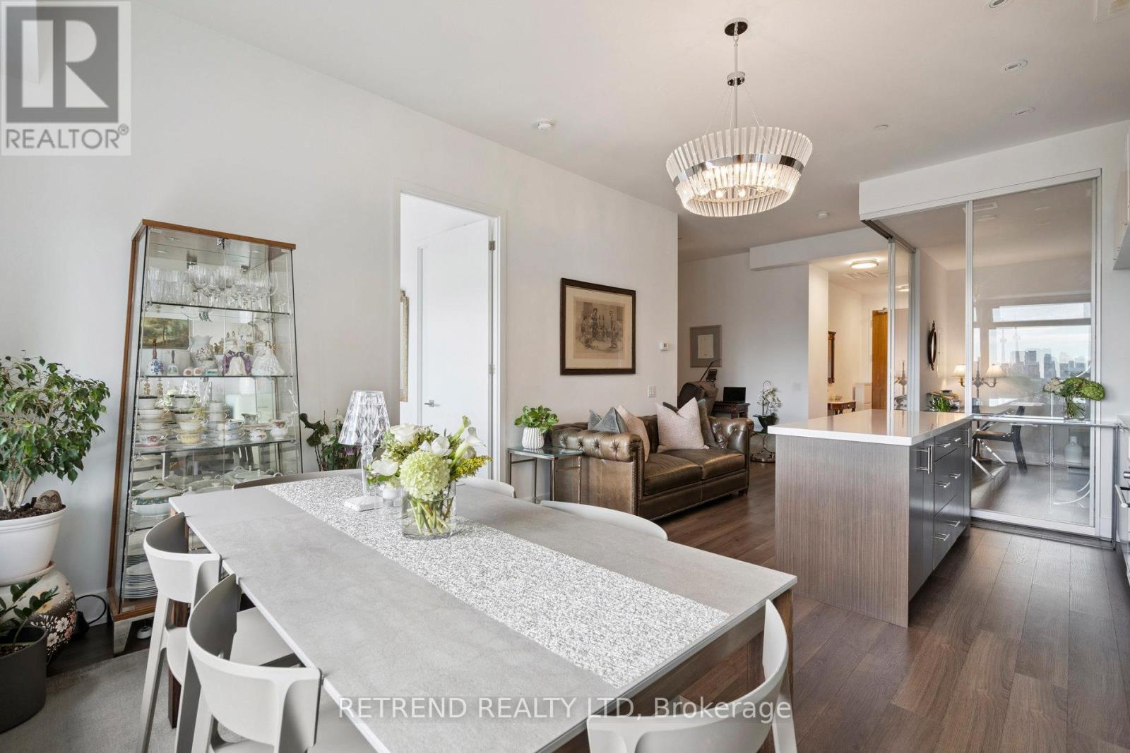 610 - 111 St Clair Avenue W, Toronto, Ontario  M4V 1N5 - Photo 12 - C12459470
