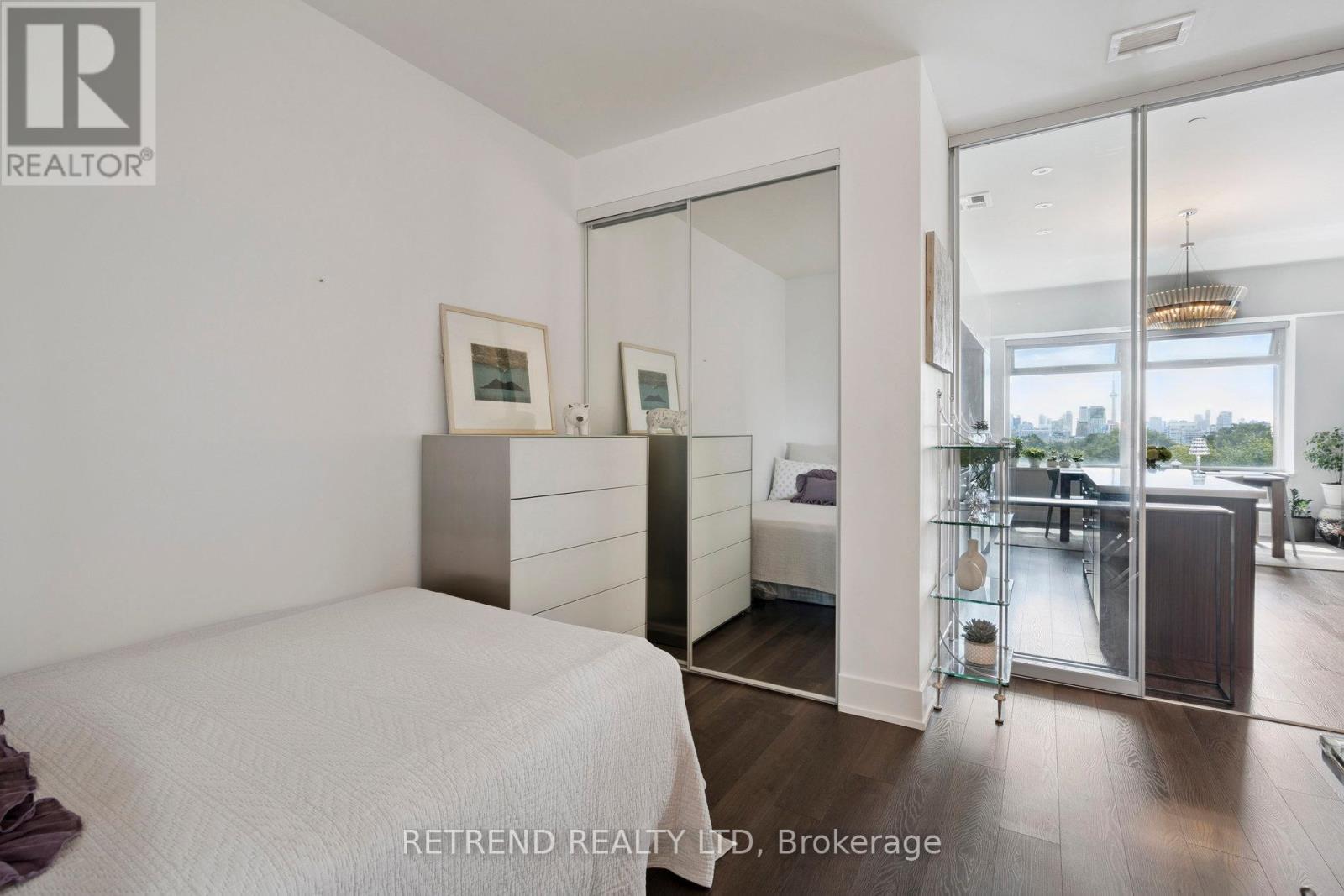 610 - 111 St Clair Avenue W, Toronto, Ontario  M4V 1N5 - Photo 19 - C12459470