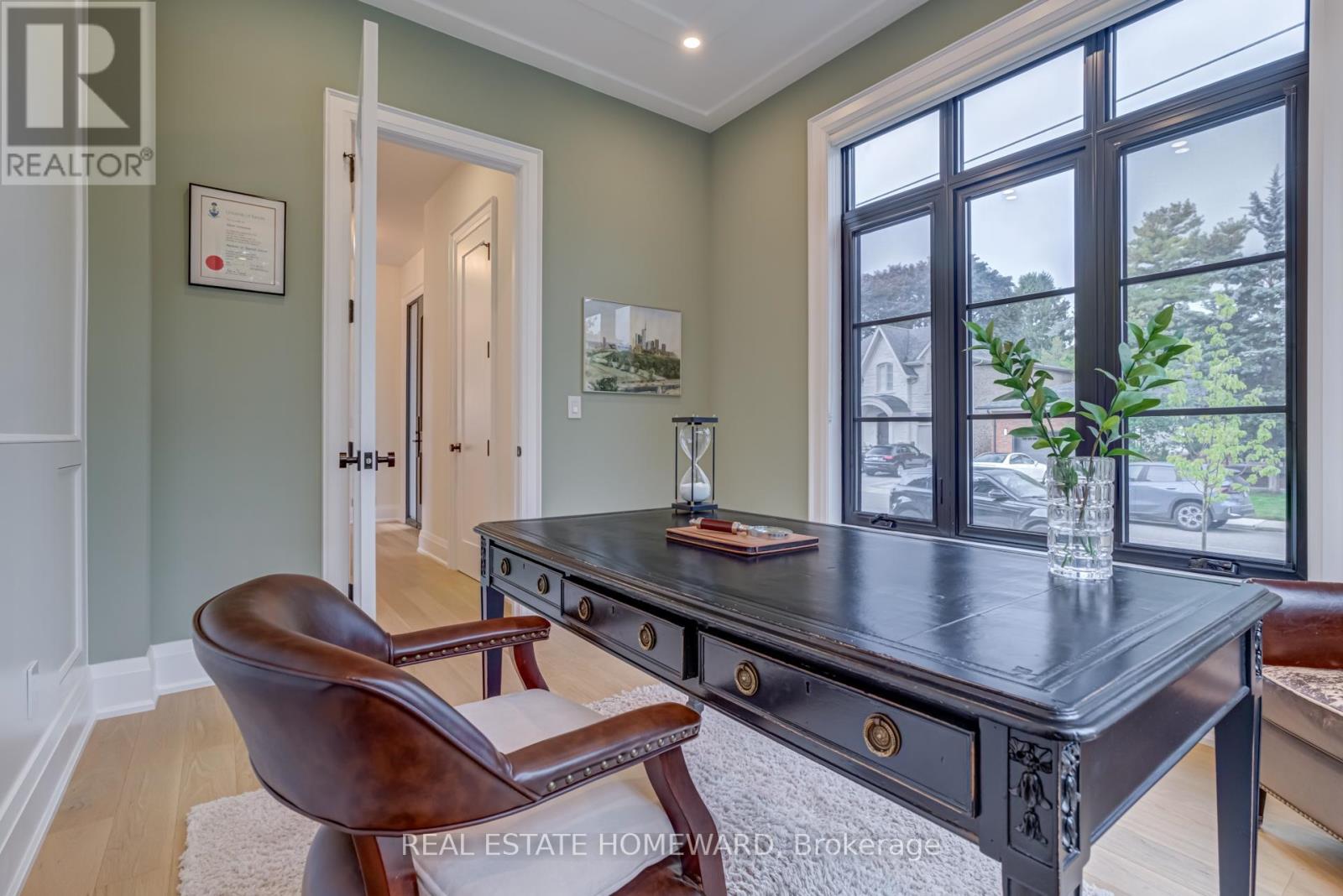 5 Taylor Drive, Toronto, Ontario  M4C 3B4 - Photo 19 - E12459465