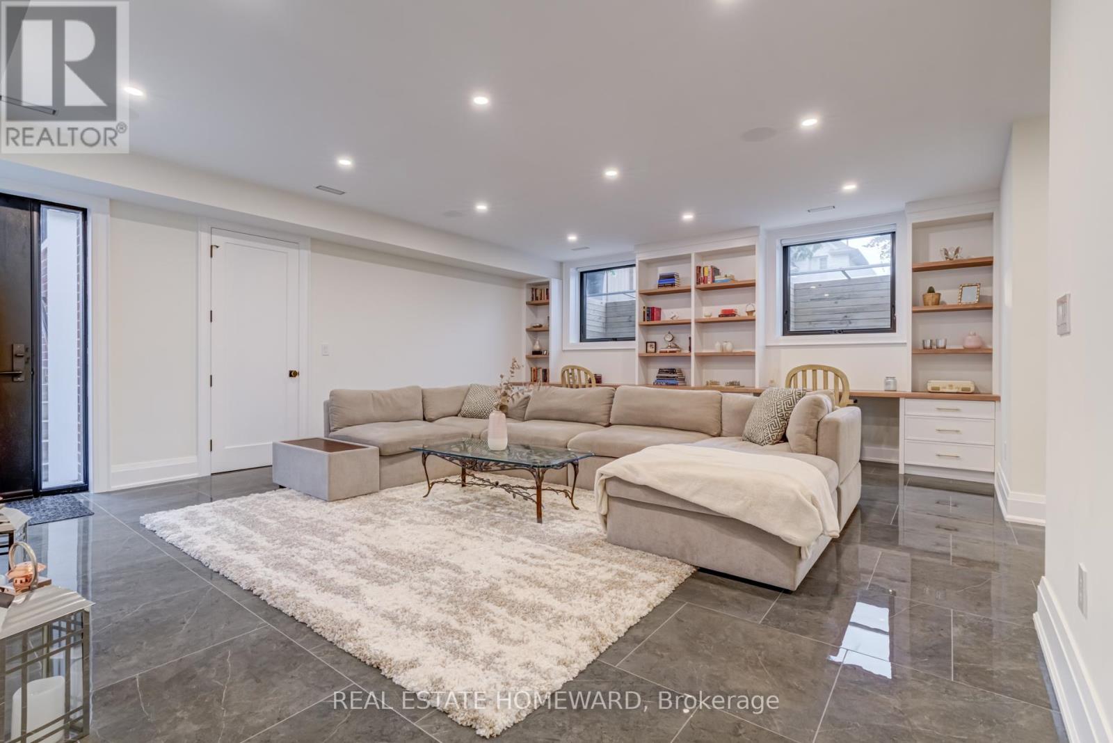 5 Taylor Drive, Toronto, Ontario  M4C 3B4 - Photo 46 - E12459465