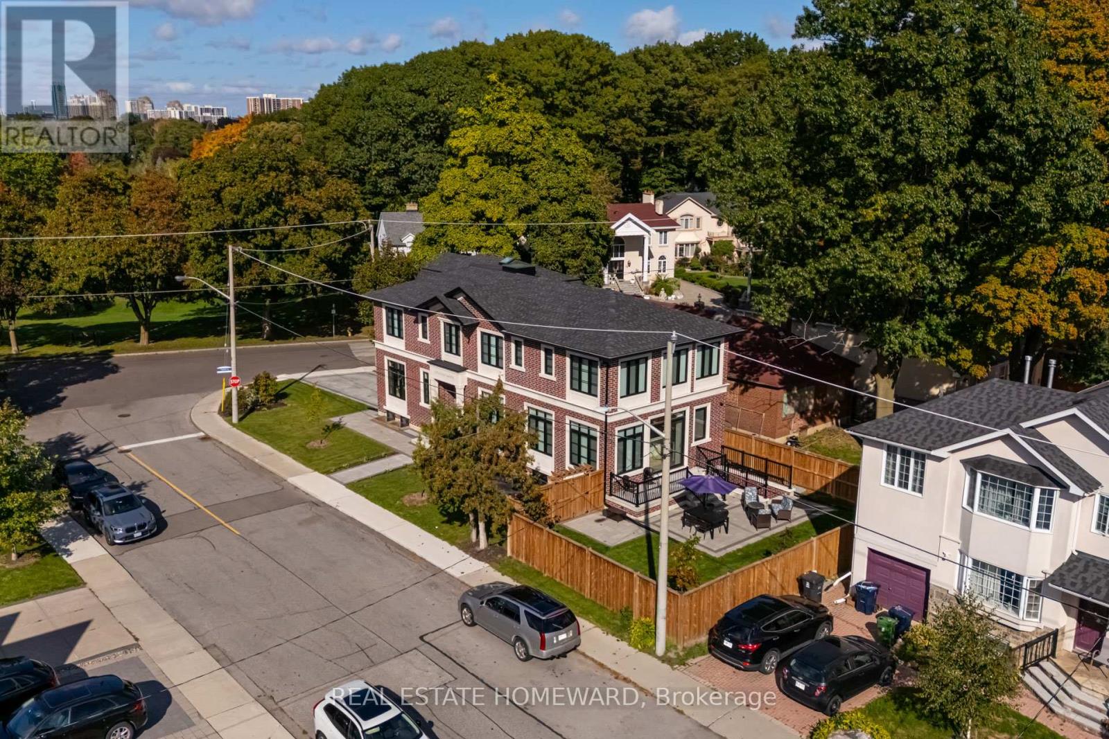 5 Taylor Drive, Toronto, Ontario  M4C 3B4 - Photo 50 - E12459465