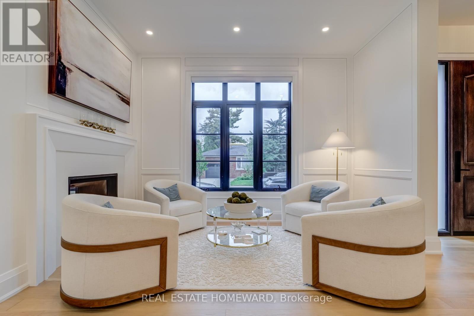 5 Taylor Drive, Toronto, Ontario  M4C 3B4 - Photo 7 - E12459465