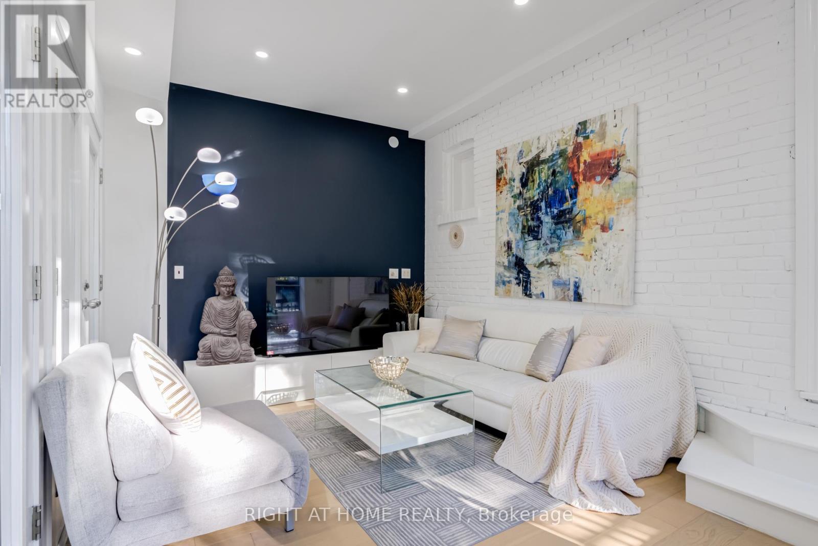 84 Boultbee Avenue, Toronto, Ontario  M4J 1B3 - Photo 20 - E12459468