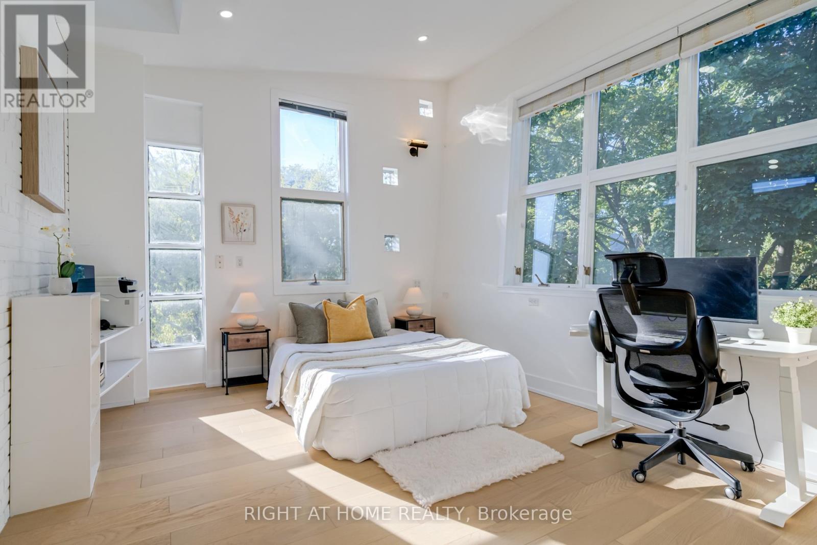 84 Boultbee Avenue, Toronto, Ontario  M4J 1B3 - Photo 26 - E12459468