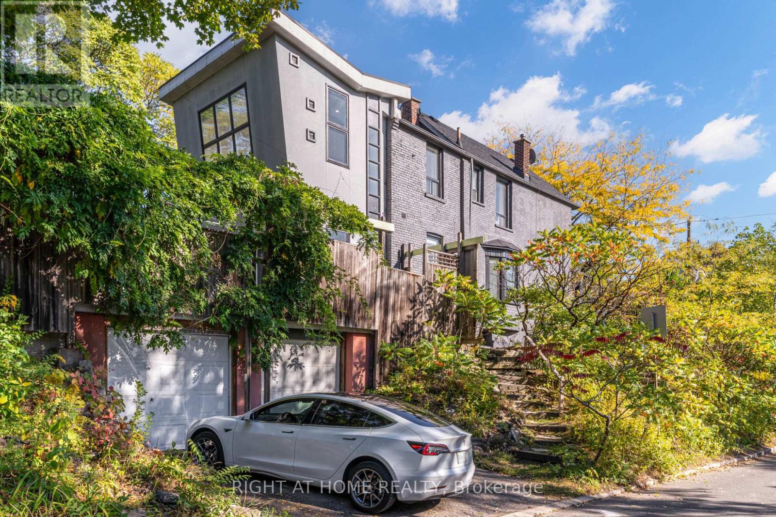 84 Boultbee Avenue, Toronto, Ontario  M4J 1B3 - Photo 47 - E12459468