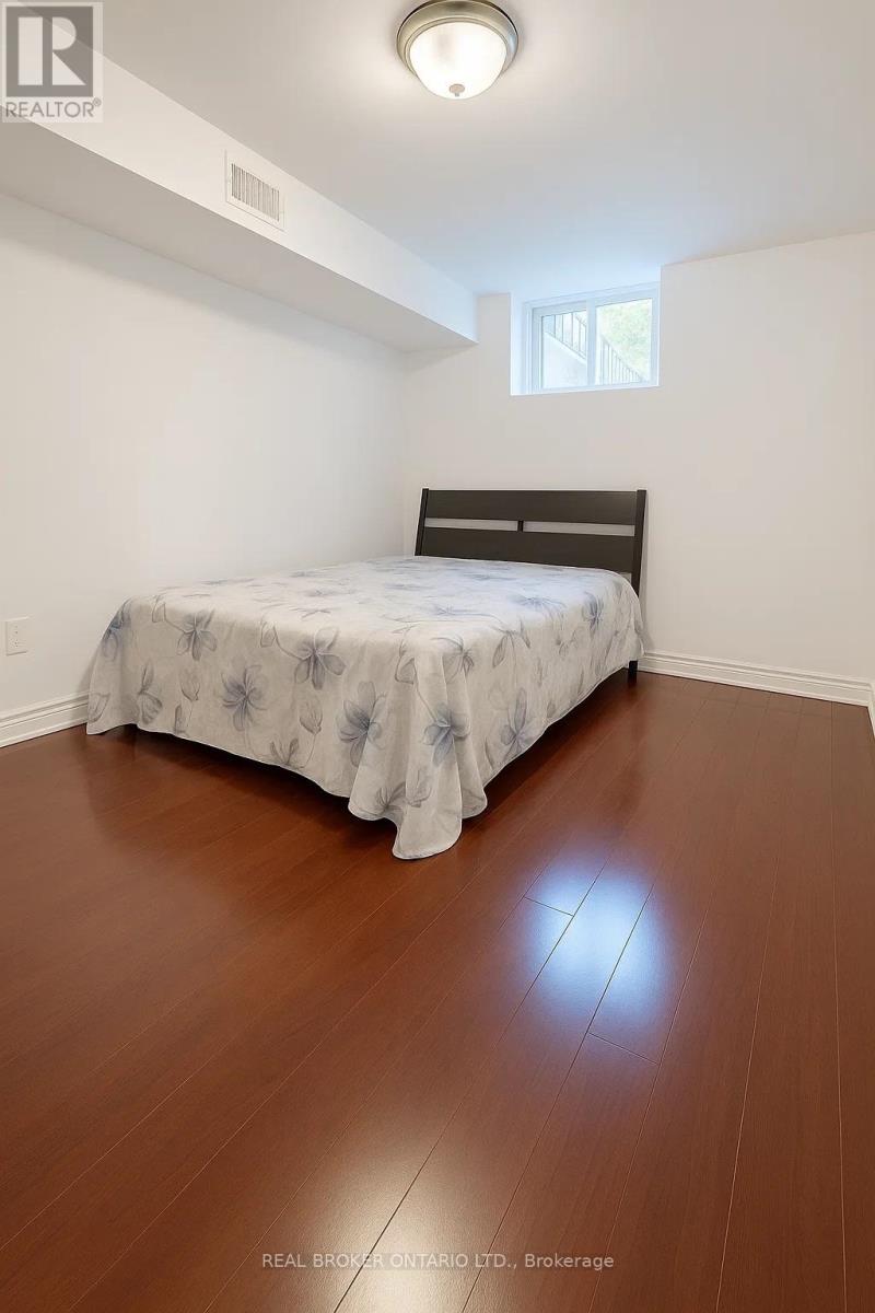 95 Porchester Drive, Toronto, Ontario  M1J 2R4 - Photo 4 - E12459473