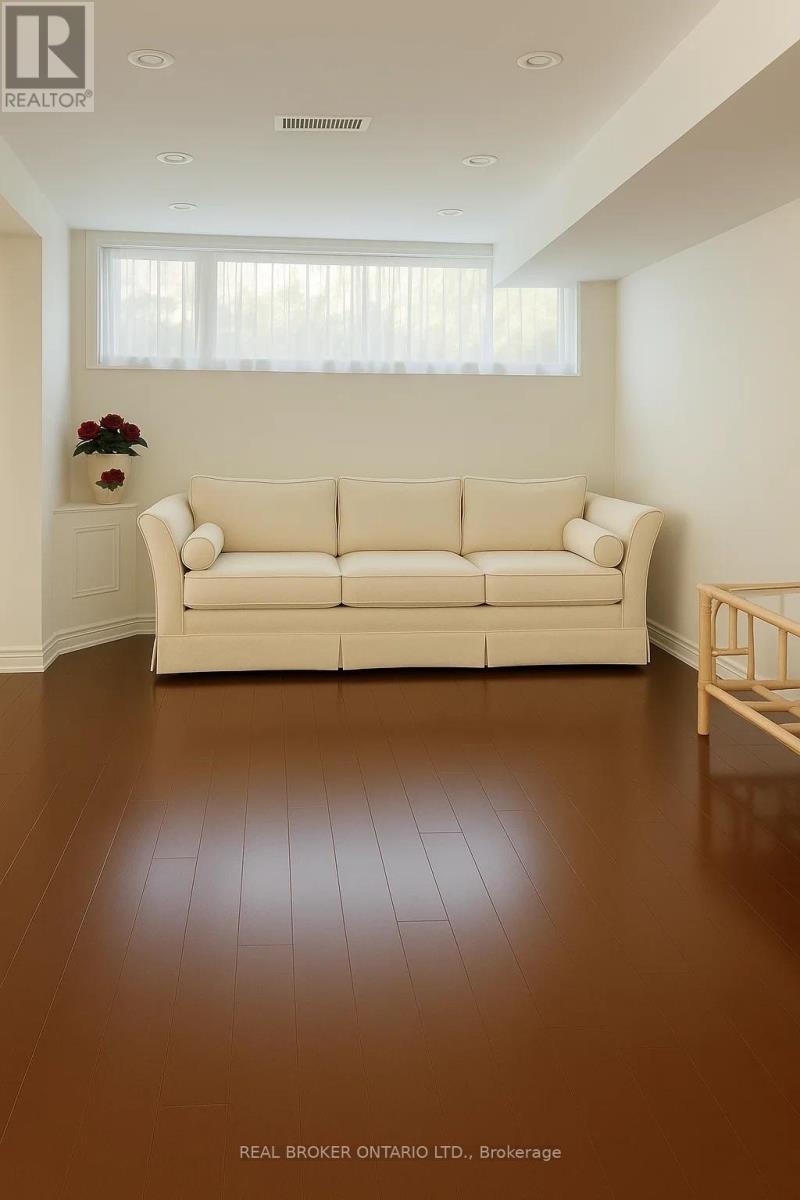 95 Porchester Drive, Toronto, Ontario  M1J 2R4 - Photo 9 - E12459473