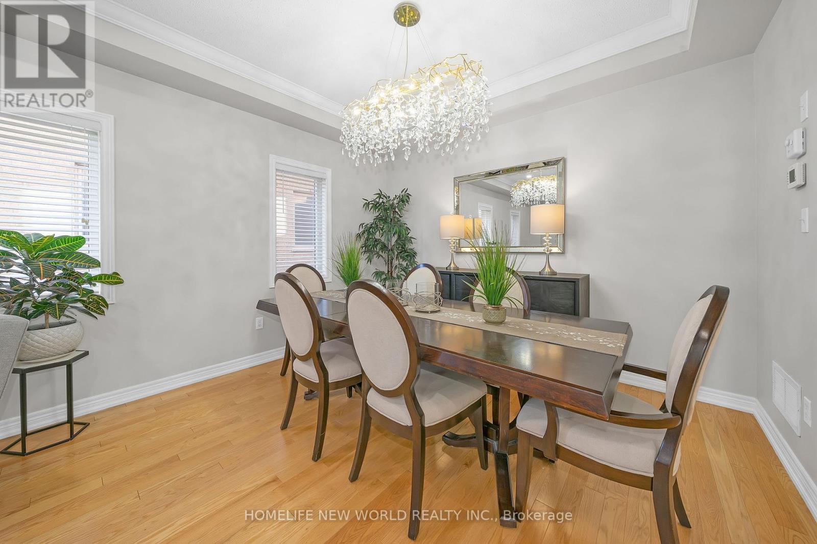 1210 Atkins Drive, Newmarket, Ontario  L3X 0E1 - Photo 6 - N12459438