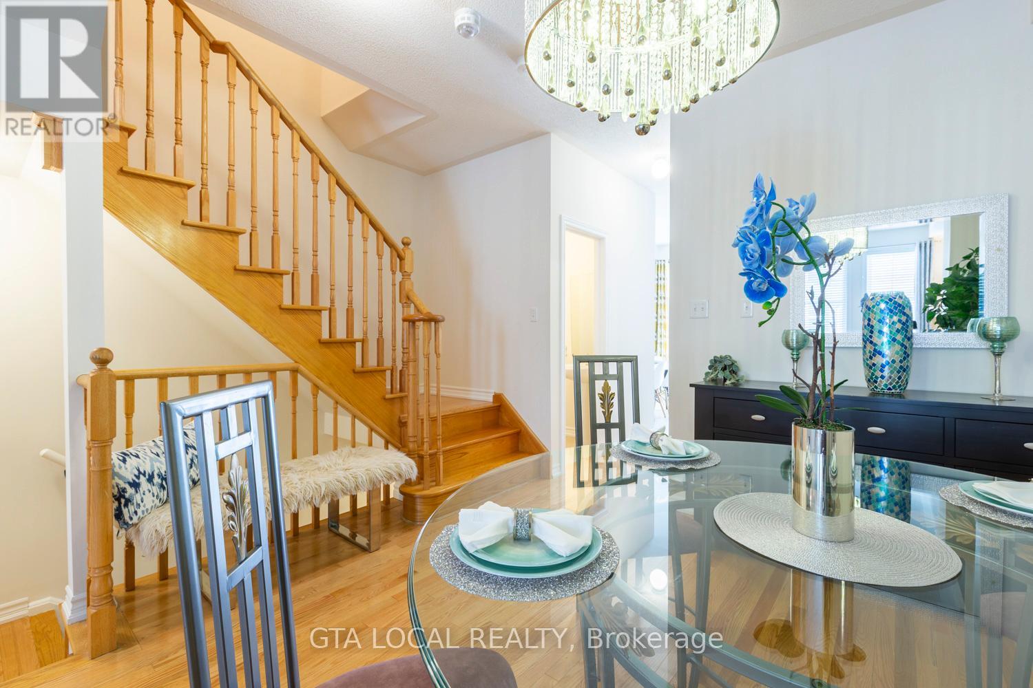 31 - 10 Porter Avenue W, Vaughan, Ontario  L4L 0H1 - Photo 14 - N12459457