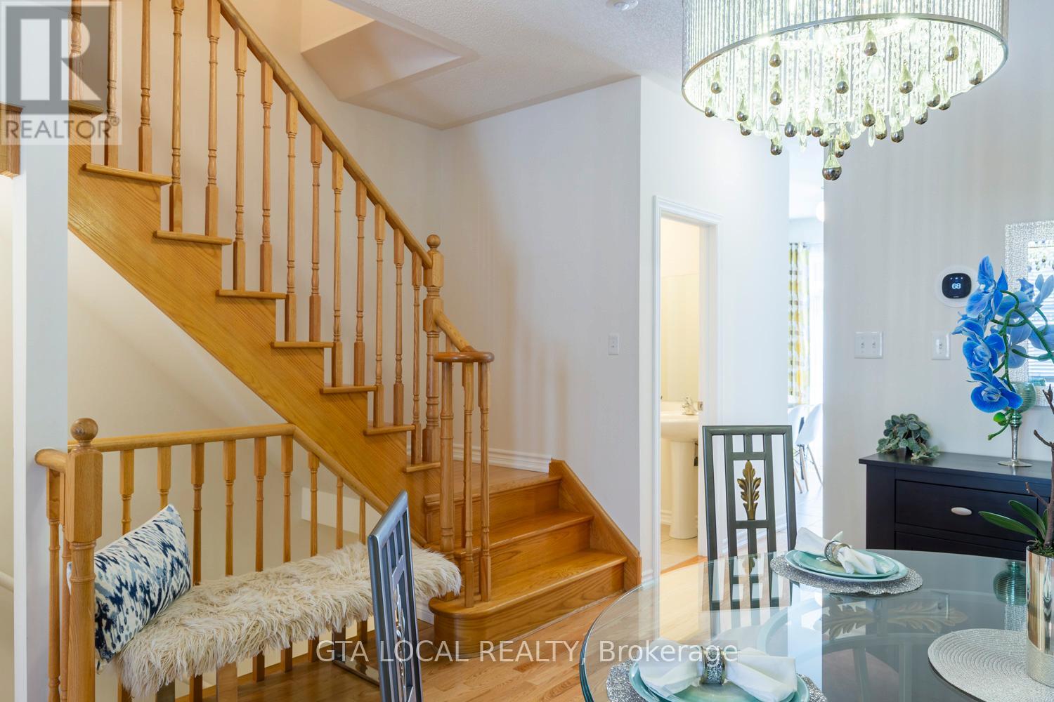 31 - 10 Porter Avenue W, Vaughan, Ontario  L4L 0H1 - Photo 19 - N12459457