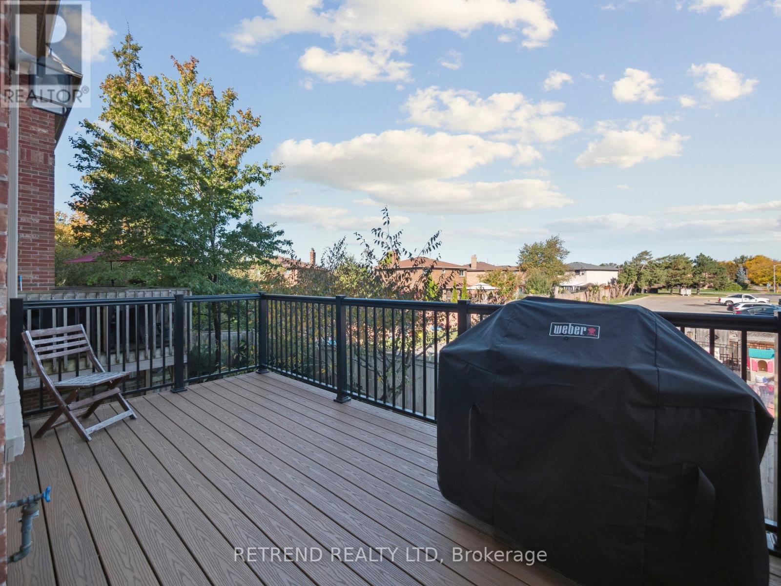 26 Golden Spruce Lane, Vaughan, Ontario  L6A 0J6 - Photo 41 - N12459471