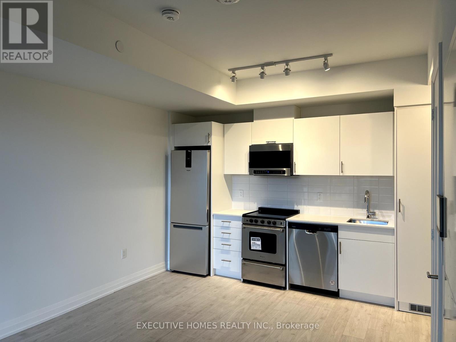 427 - 421 Silver Maple Road, Oakville, Ontario  L6H 7X8 - Photo 15 - W12459439
