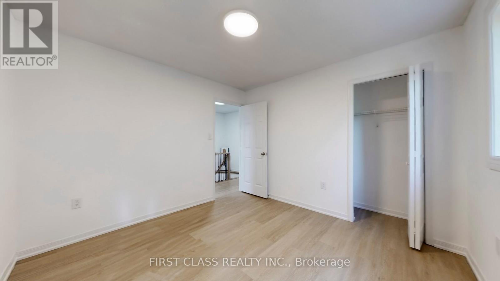 1180 Shagbark Crescent, Mississauga, Ontario  L5C 3P3 - Photo 27 - W12459446