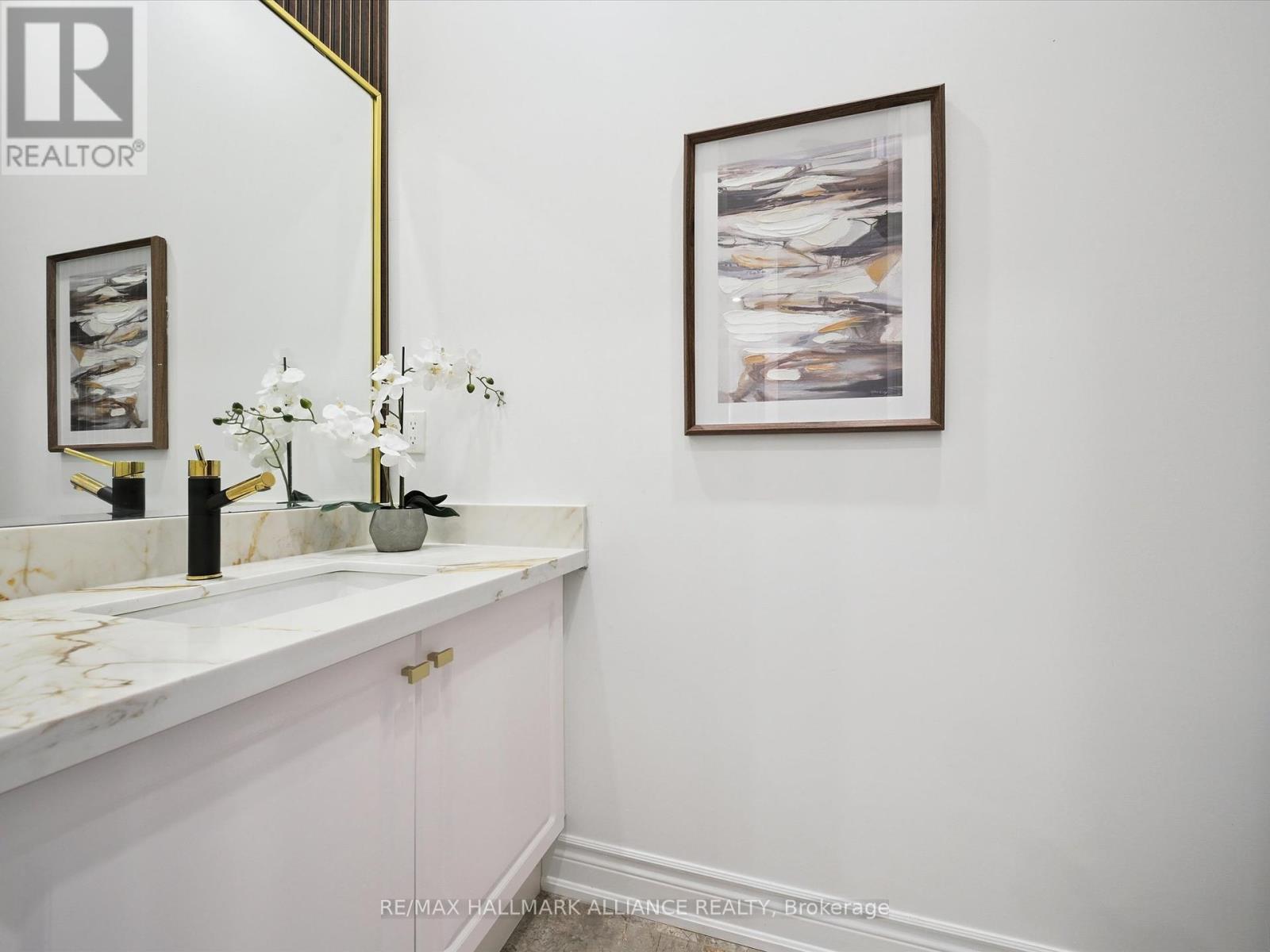 3340 Meadow Marsh Crescent, Oakville, Ontario  L6H 0T5 - Photo 14 - W12459458