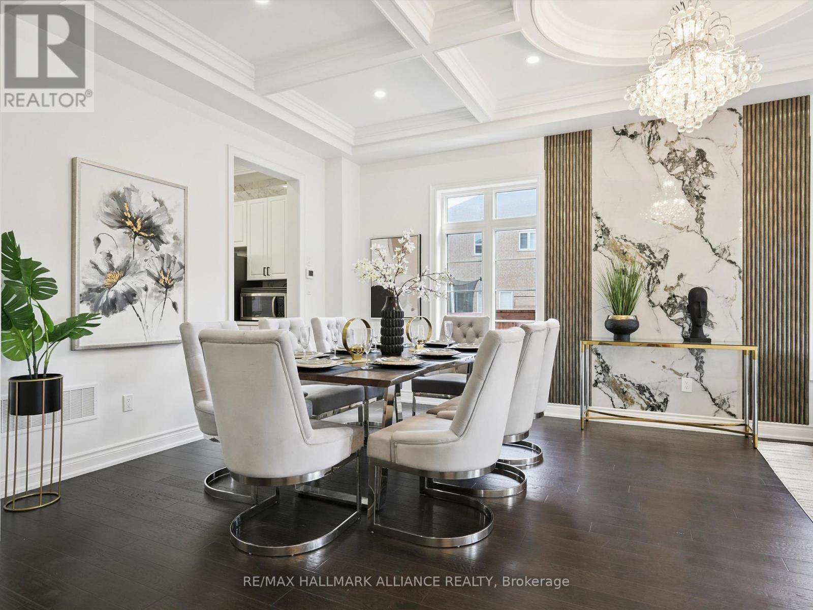 3340 Meadow Marsh Crescent, Oakville, Ontario  L6H 0T5 - Photo 9 - W12459458